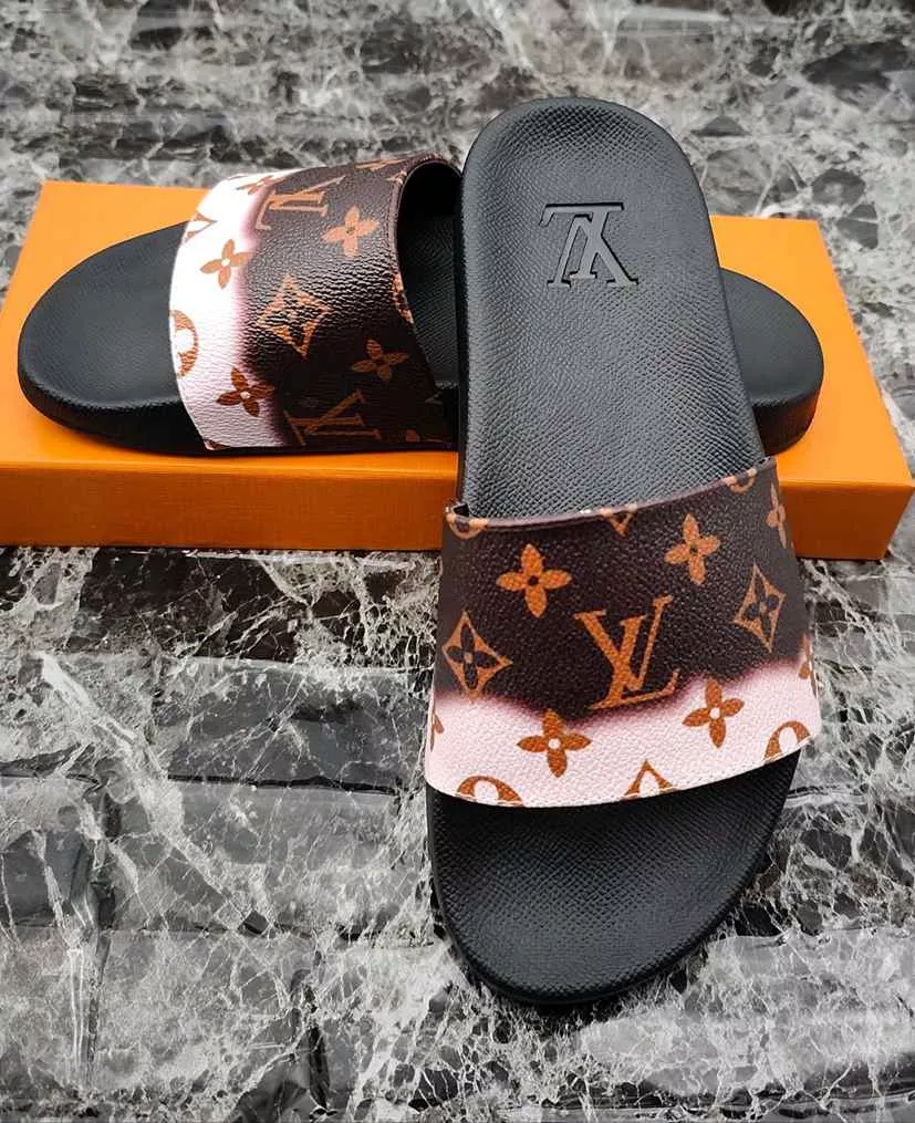 Louis Vuitton Slippers For Men Bold 3705