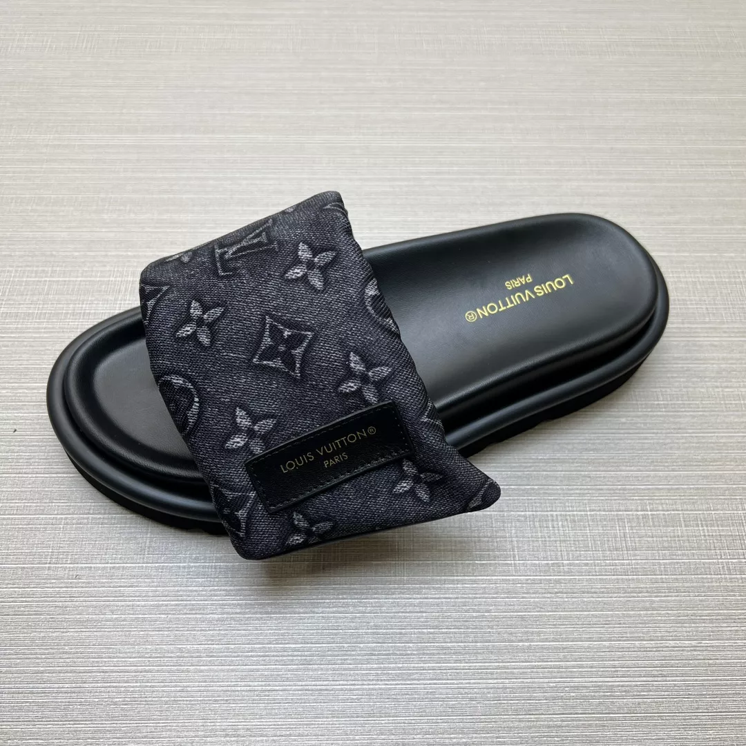 Louis Vuitton Slippers For Men Bold 6148