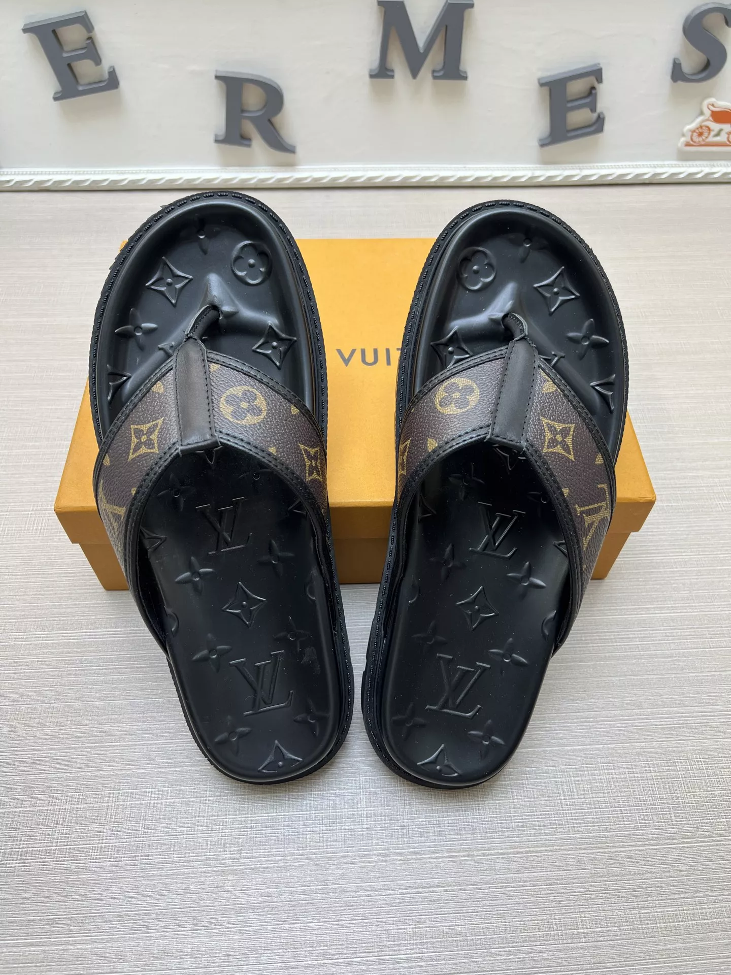 Louis Vuitton Slippers For Men Bright 5084