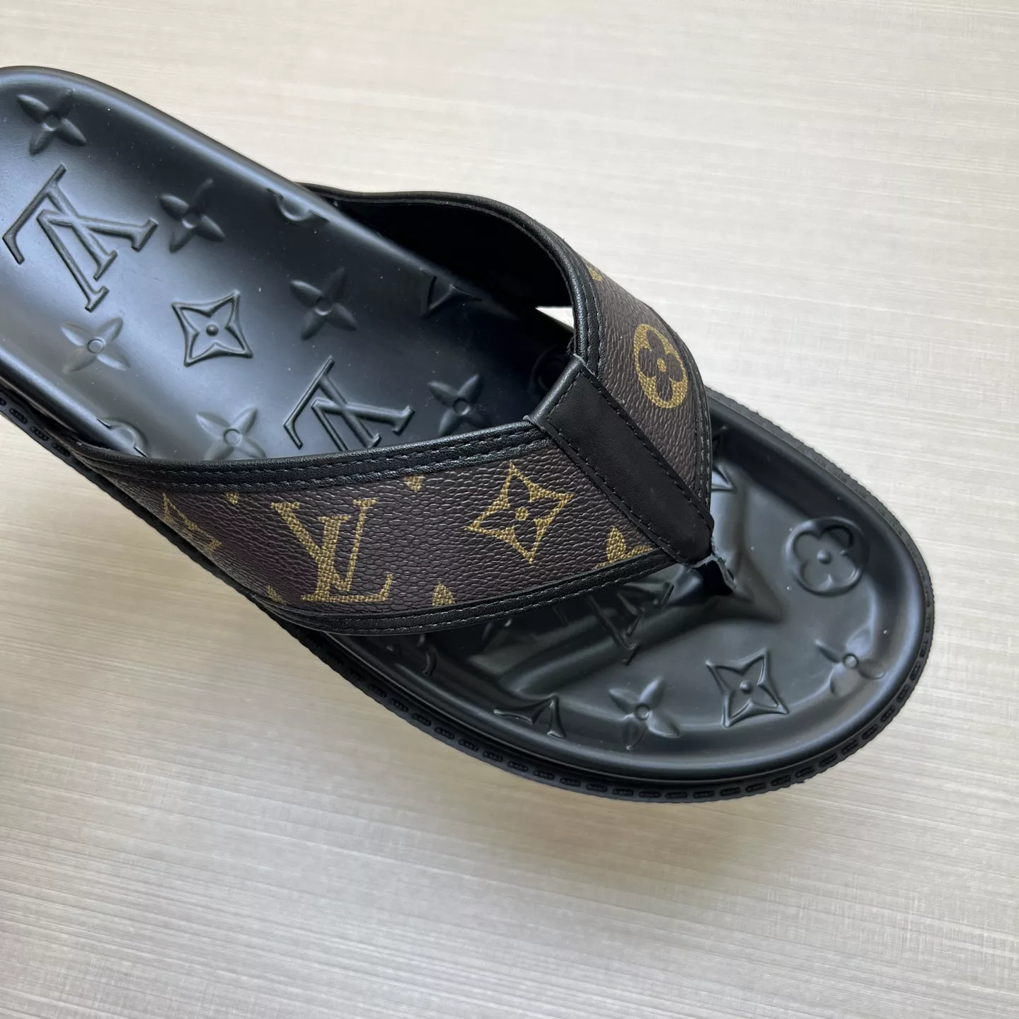 Louis Vuitton Slippers For Men Bright 5084