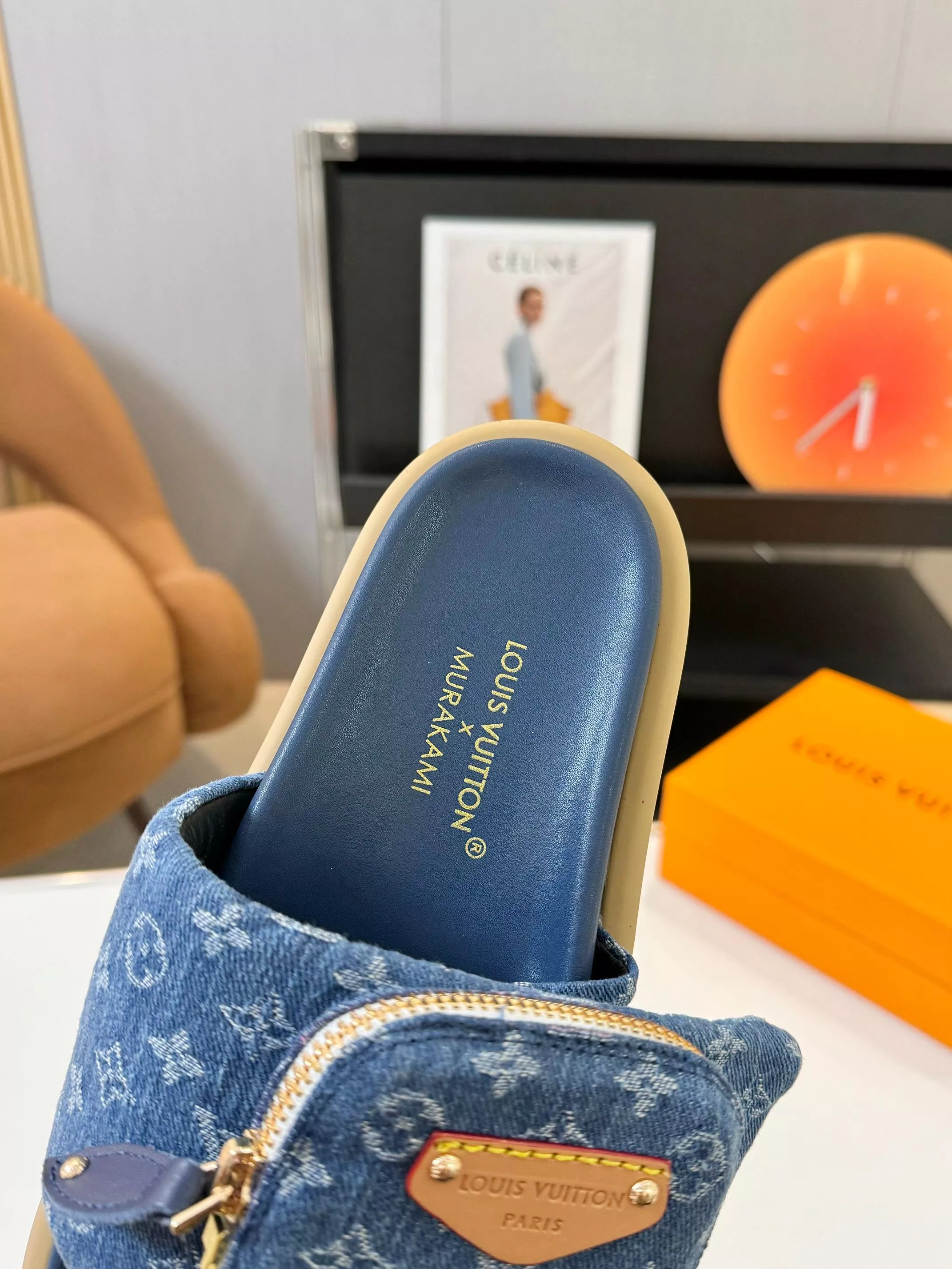 Louis Vuitton Slippers For Men Classic 561