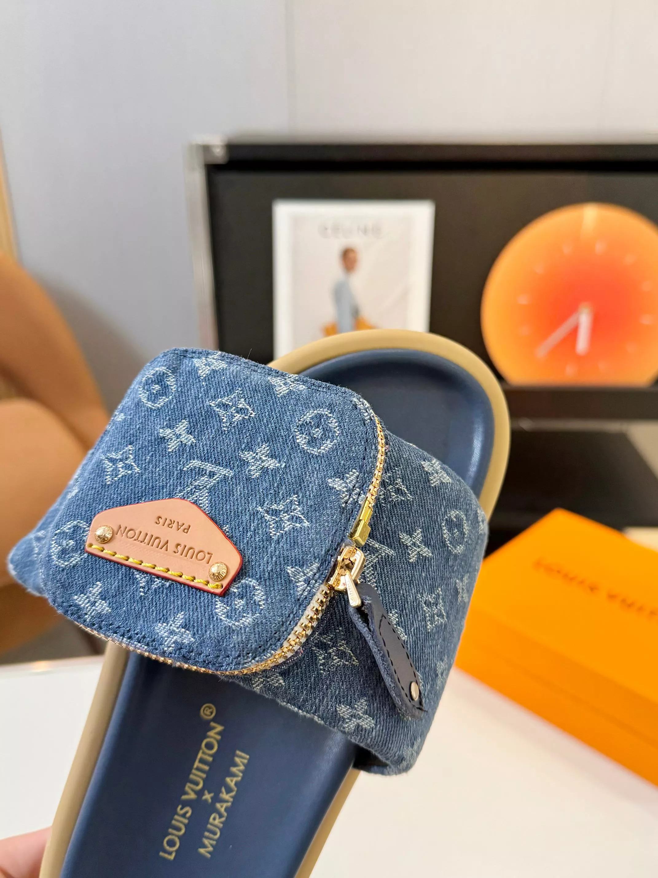 Louis Vuitton Slippers For Men Classic 561