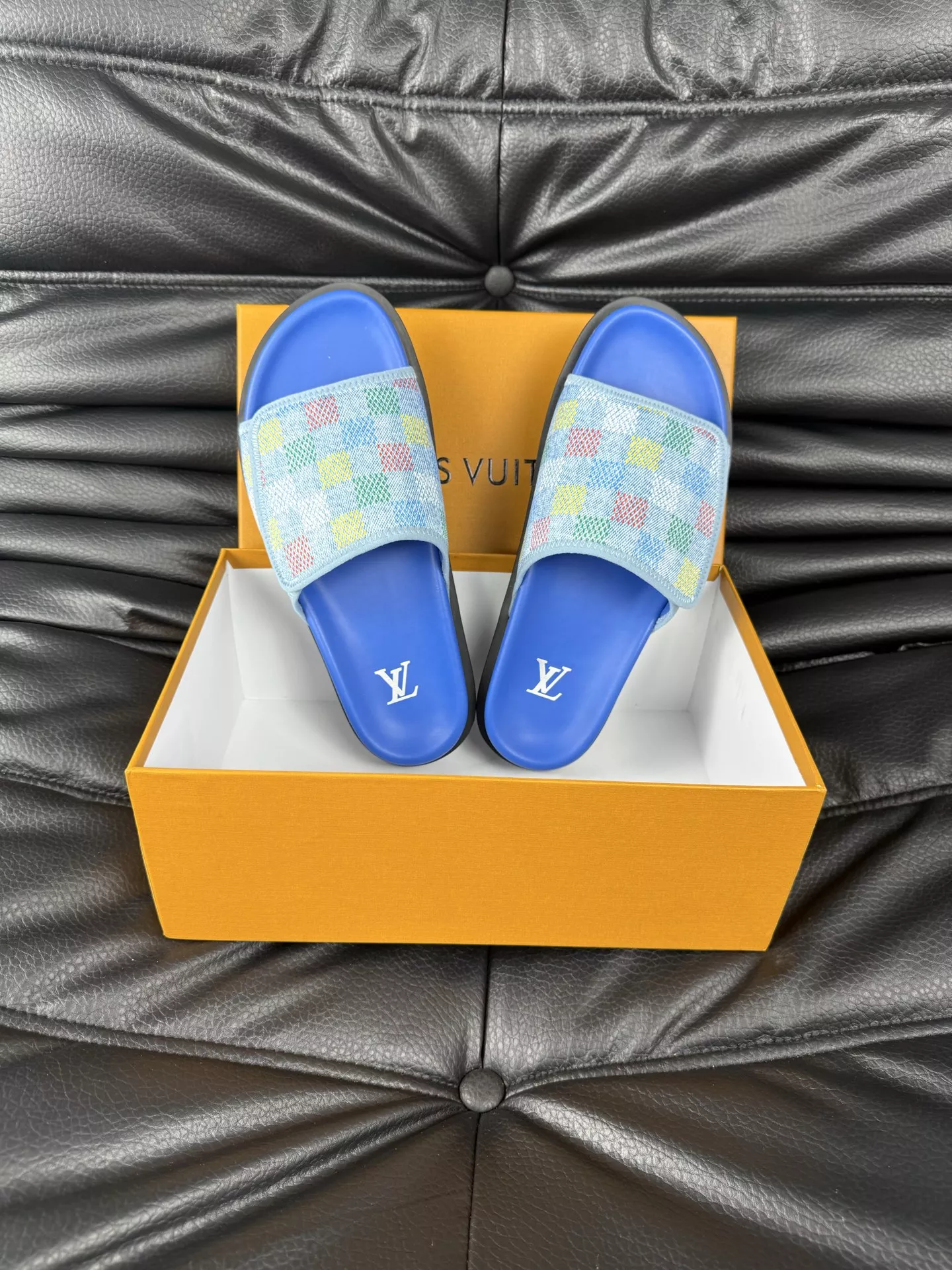 Louis Vuitton Slippers For Men Cozy 3302
