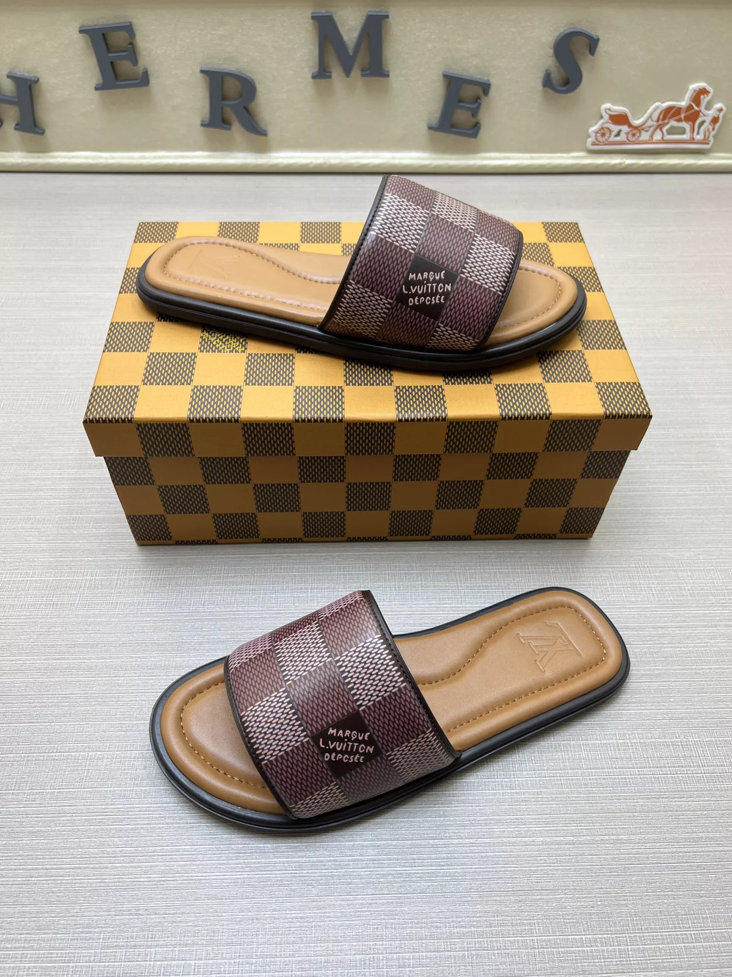 Louis Vuitton Slippers For Men EyeCatching 2905
