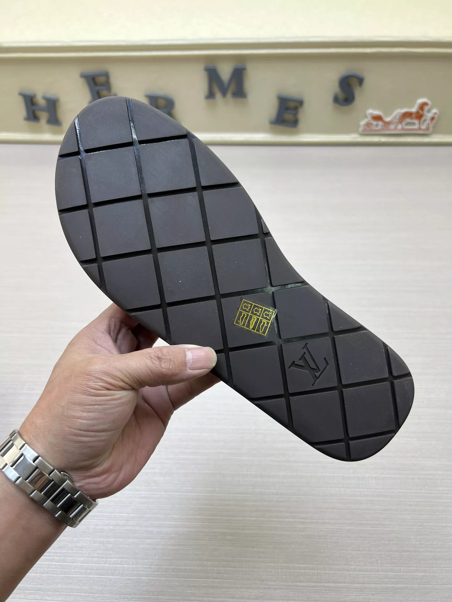 Louis Vuitton Slippers For Men EyeCatching 2905