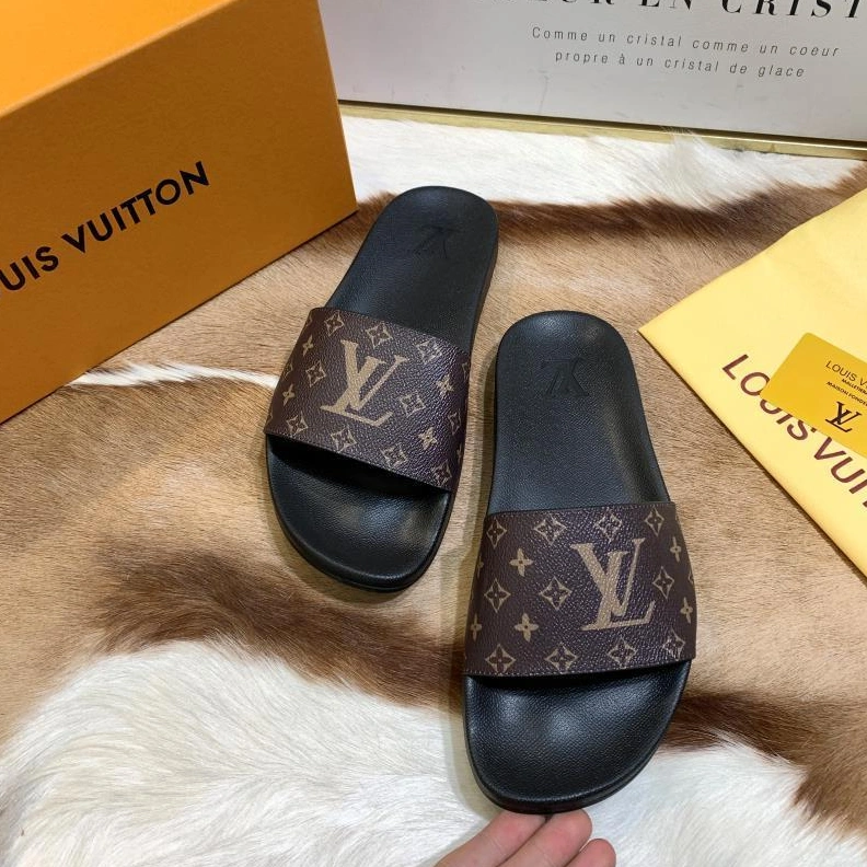 Louis Vuitton Slippers For Men Functional 701