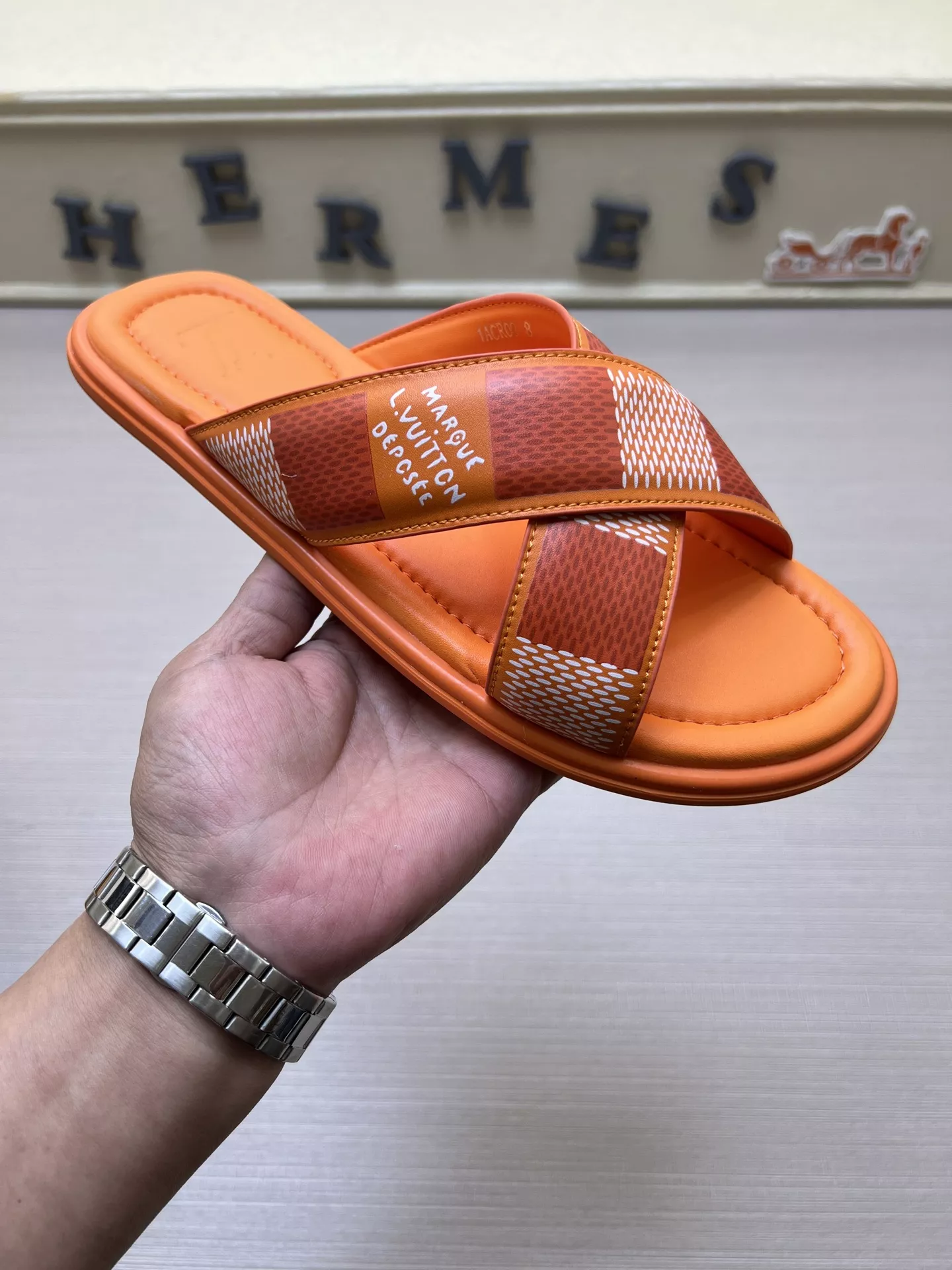 Louis Vuitton Slippers For Men GoAnywhere 6366