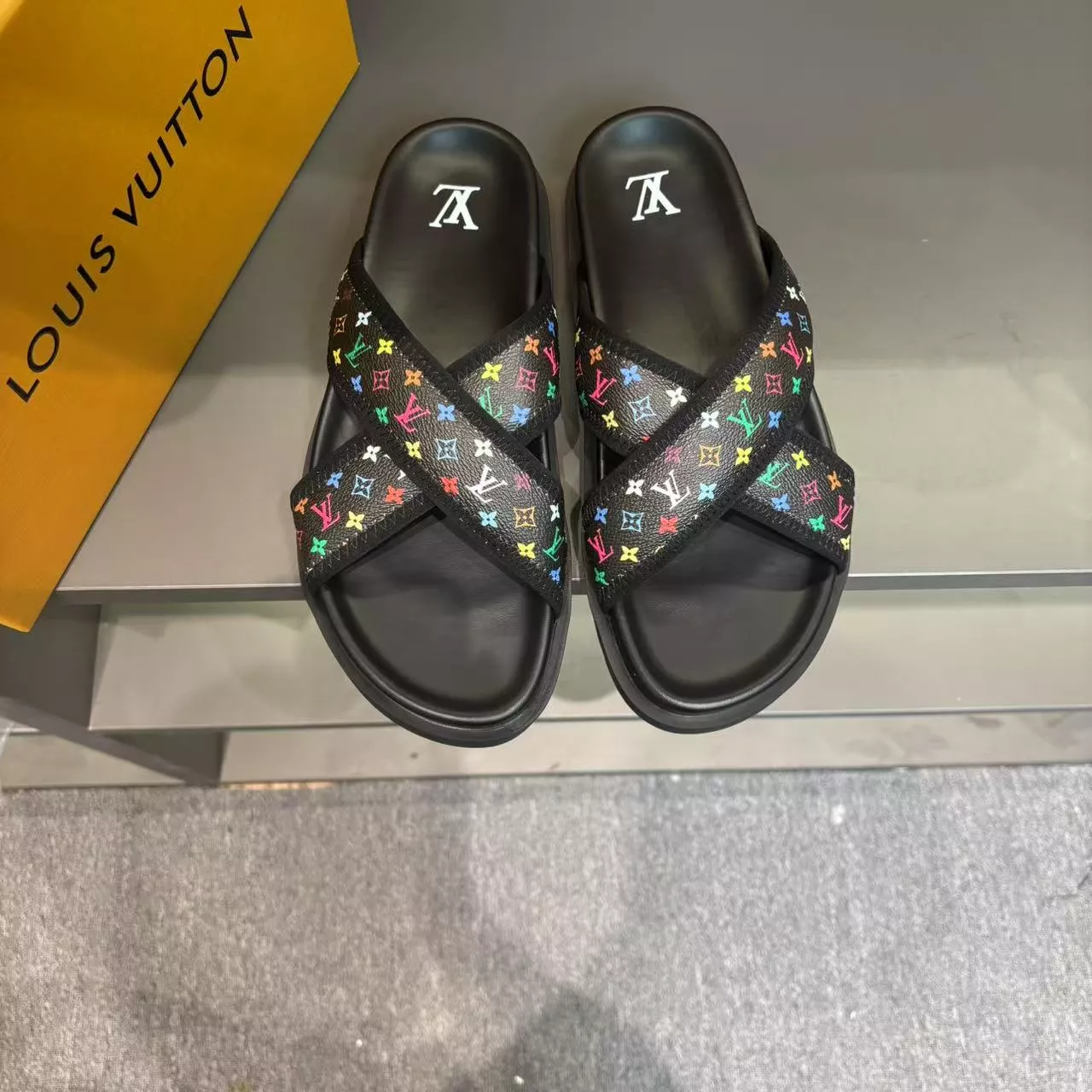 Louis Vuitton Slippers For Men HighQuality 7894