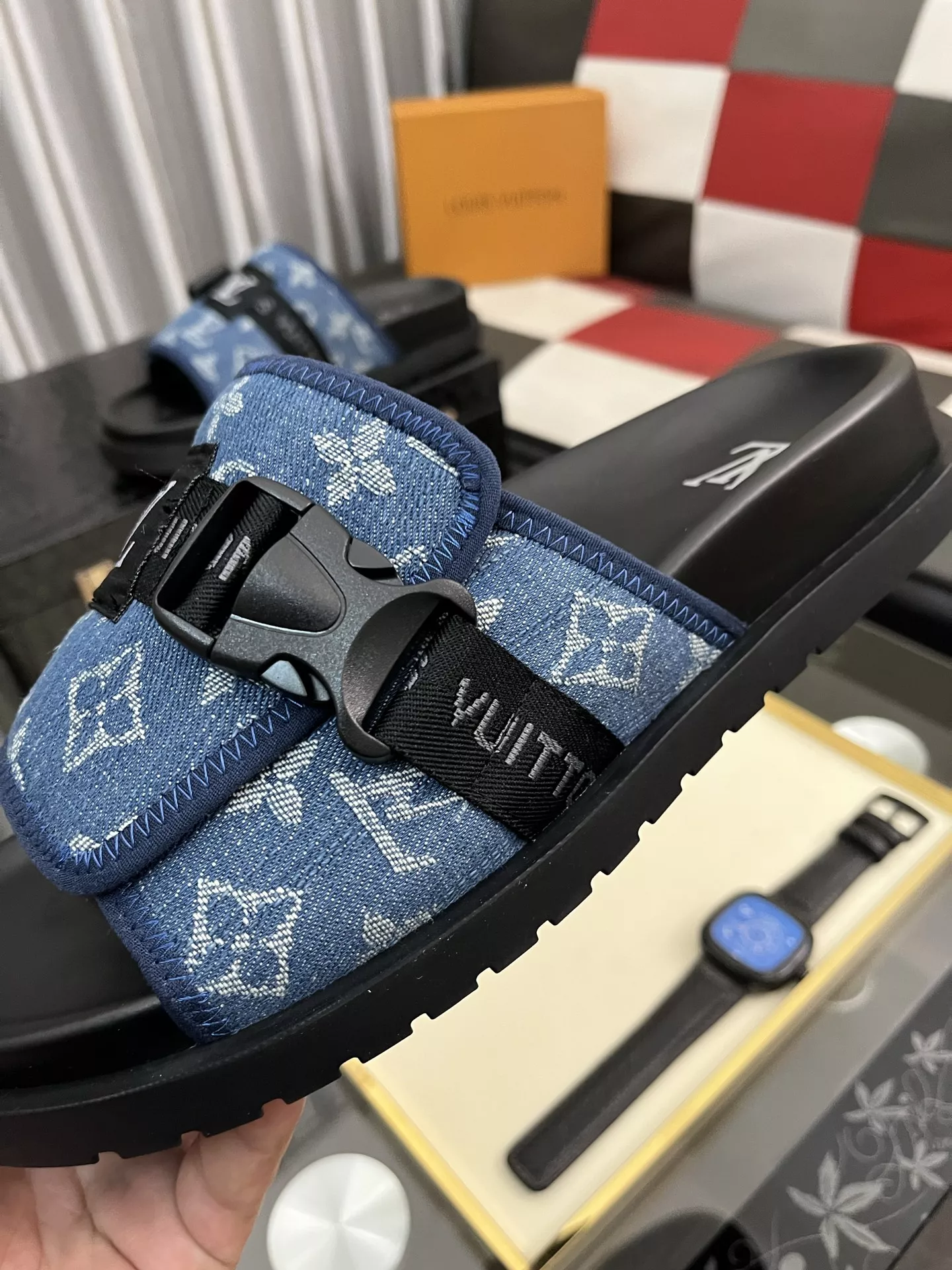 Louis Vuitton Slippers For Men NewStyle 1547