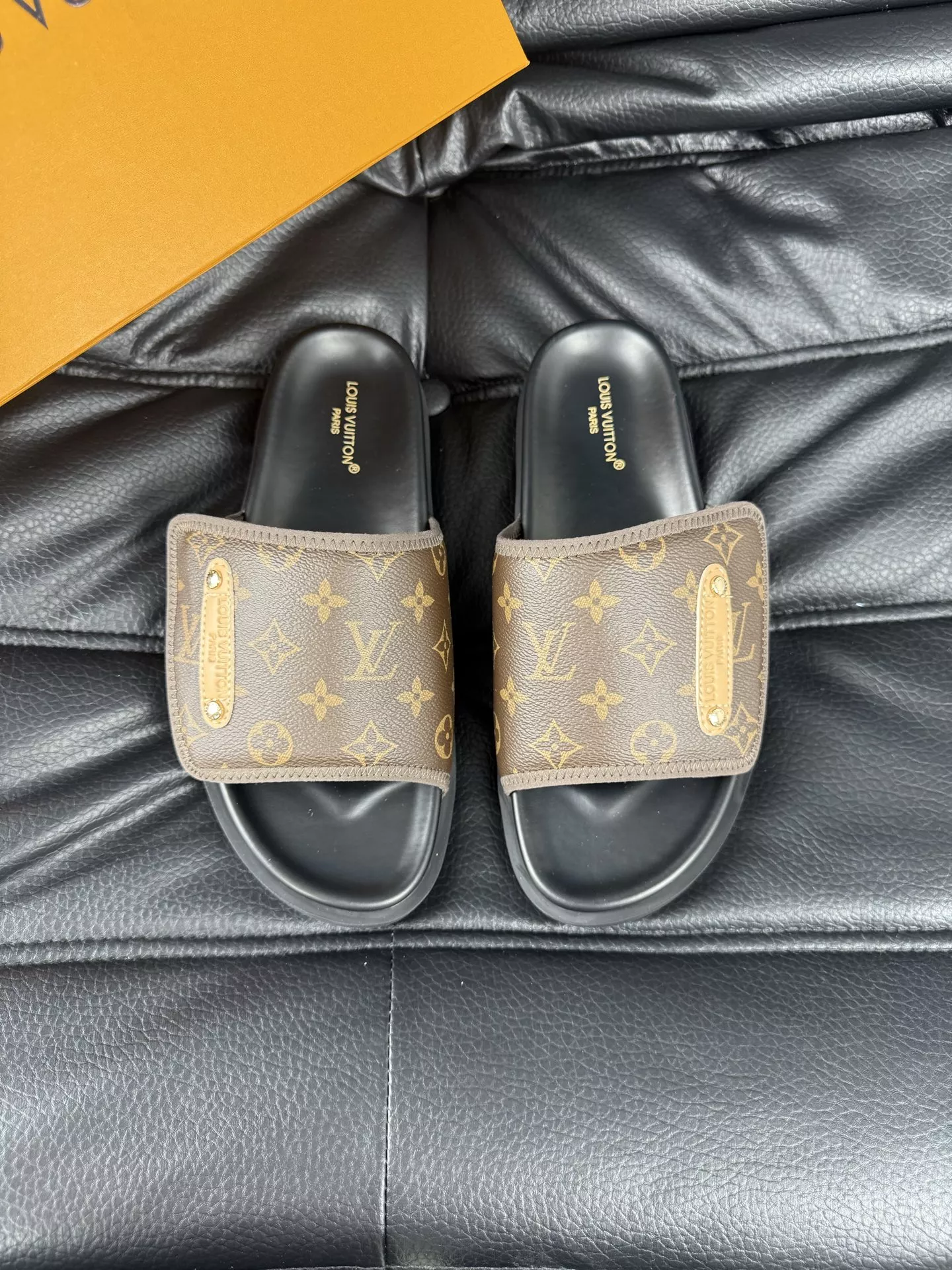 Louis Vuitton Slippers For Men NewStyle 6088