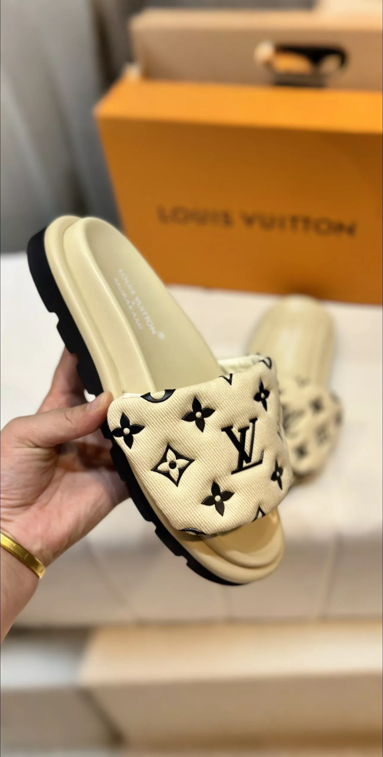Louis Vuitton Slippers For Men Popular 9625