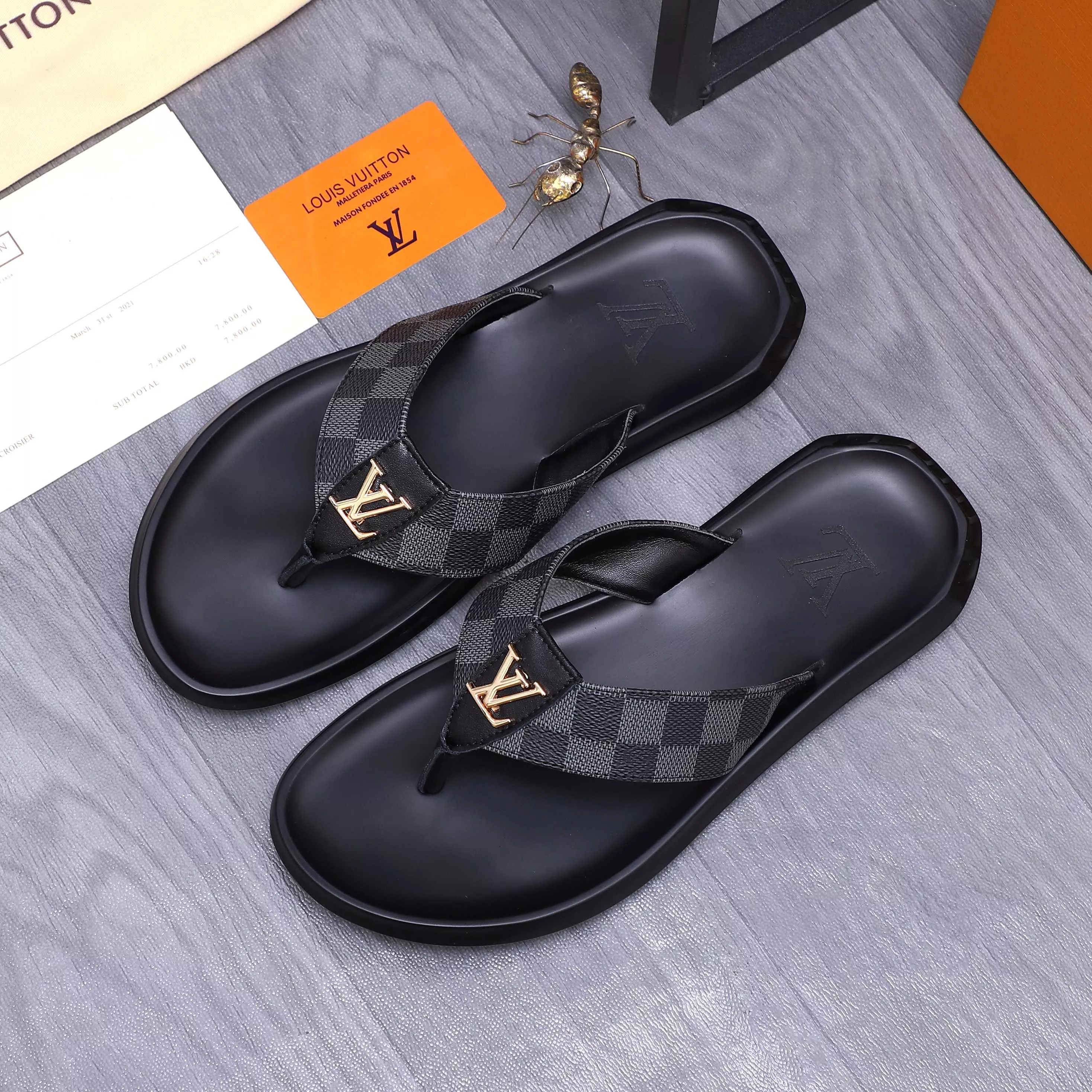 Louis Vuitton Slippers For Men Resilient 7922