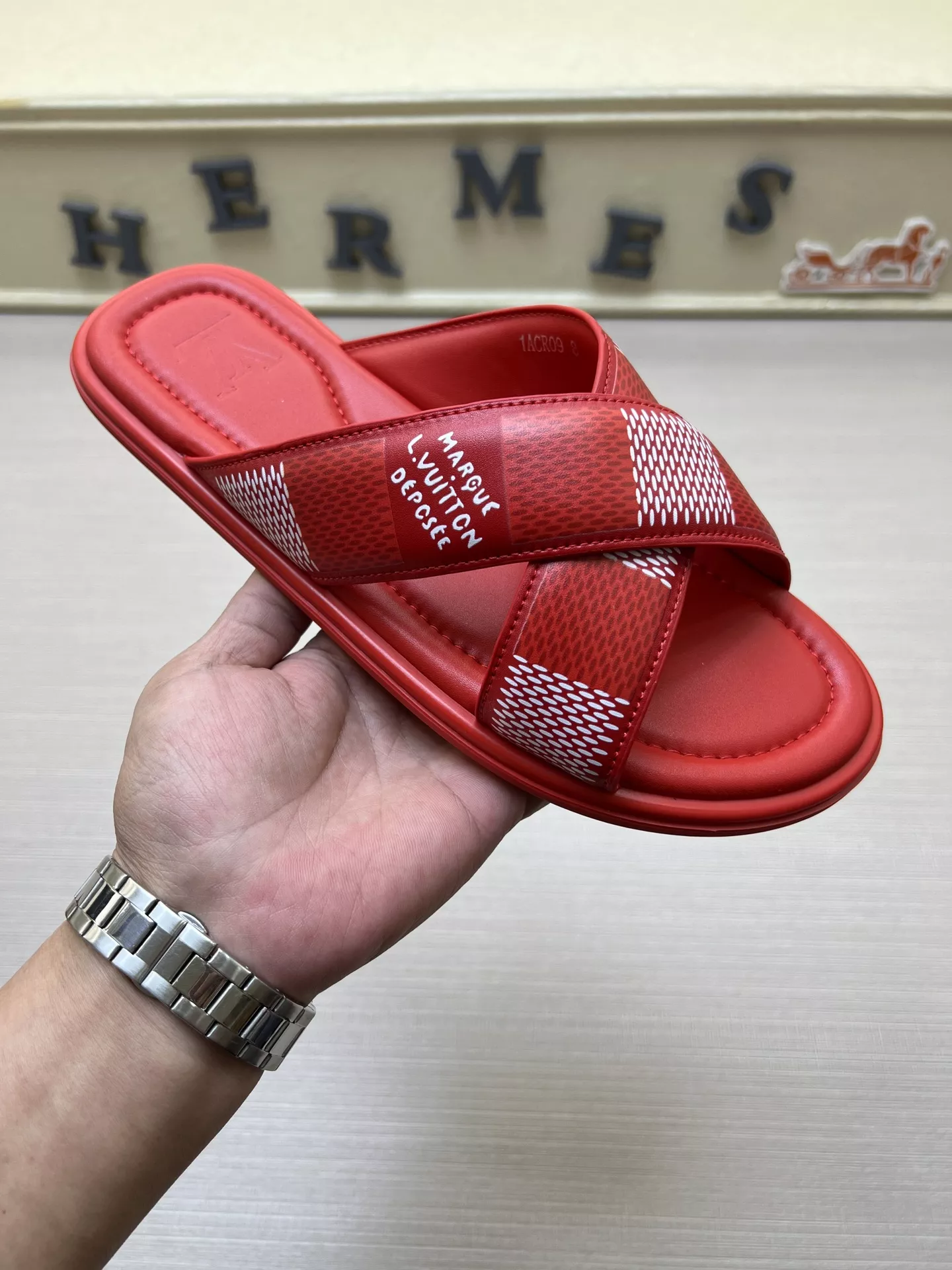 Louis Vuitton Slippers For Men StreetReady 2875