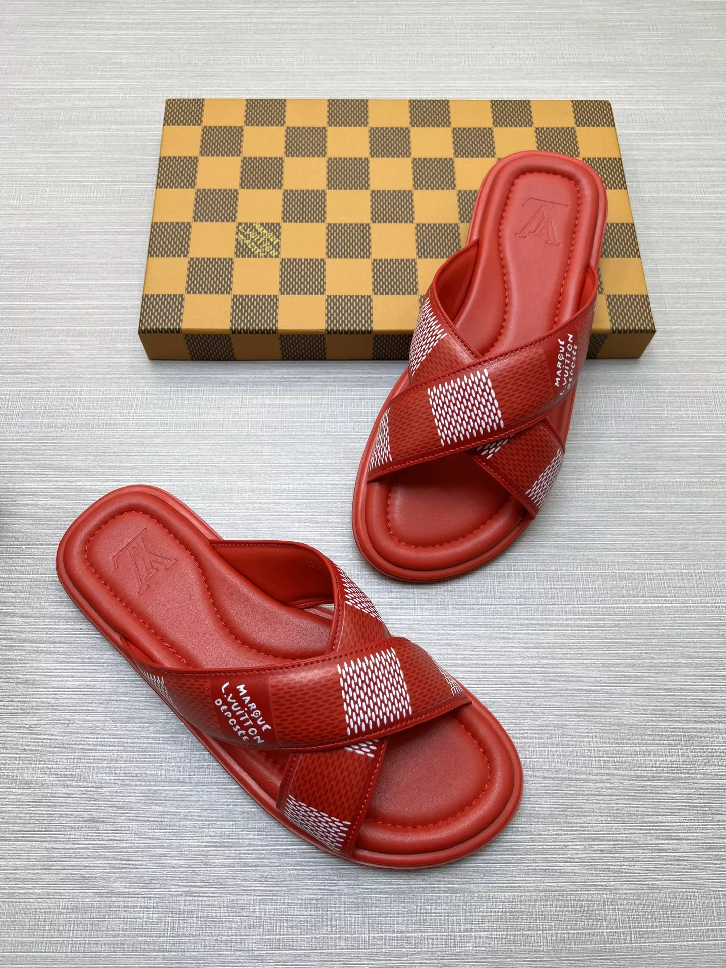 Louis Vuitton Slippers For Men StreetReady 2875