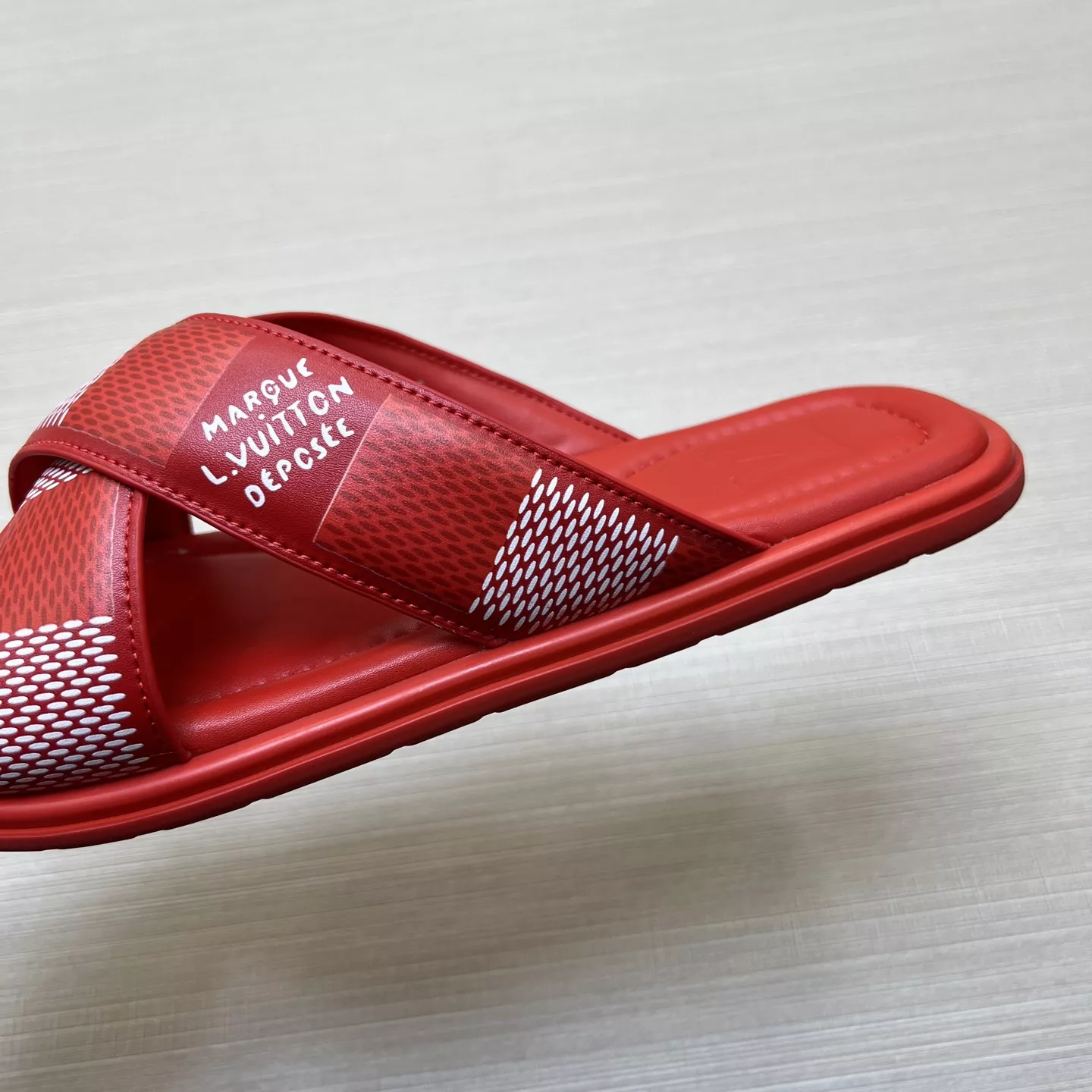Louis Vuitton Slippers For Men StreetReady 2875
