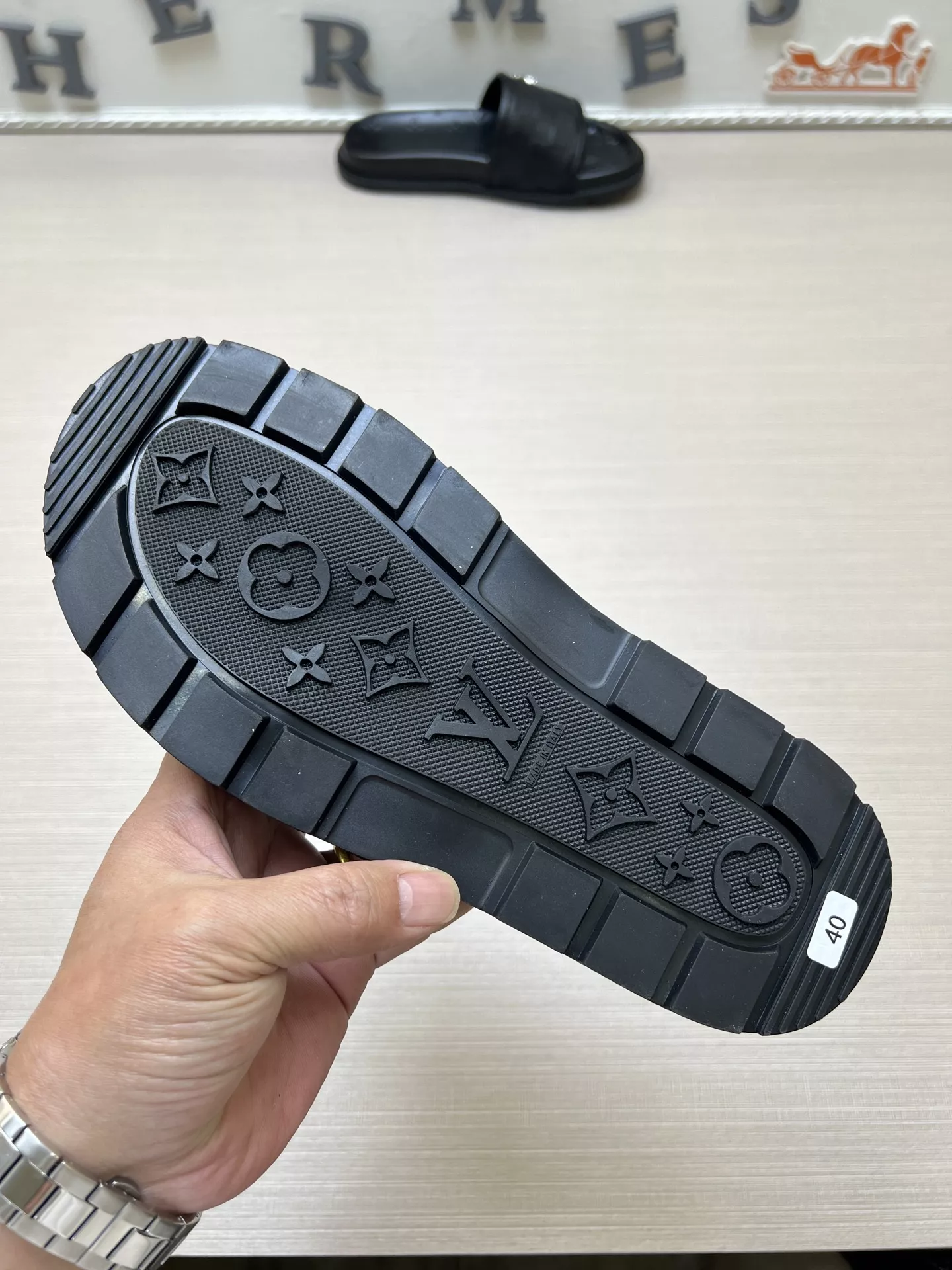 Louis Vuitton Slippers For Men StreetReady 9181
