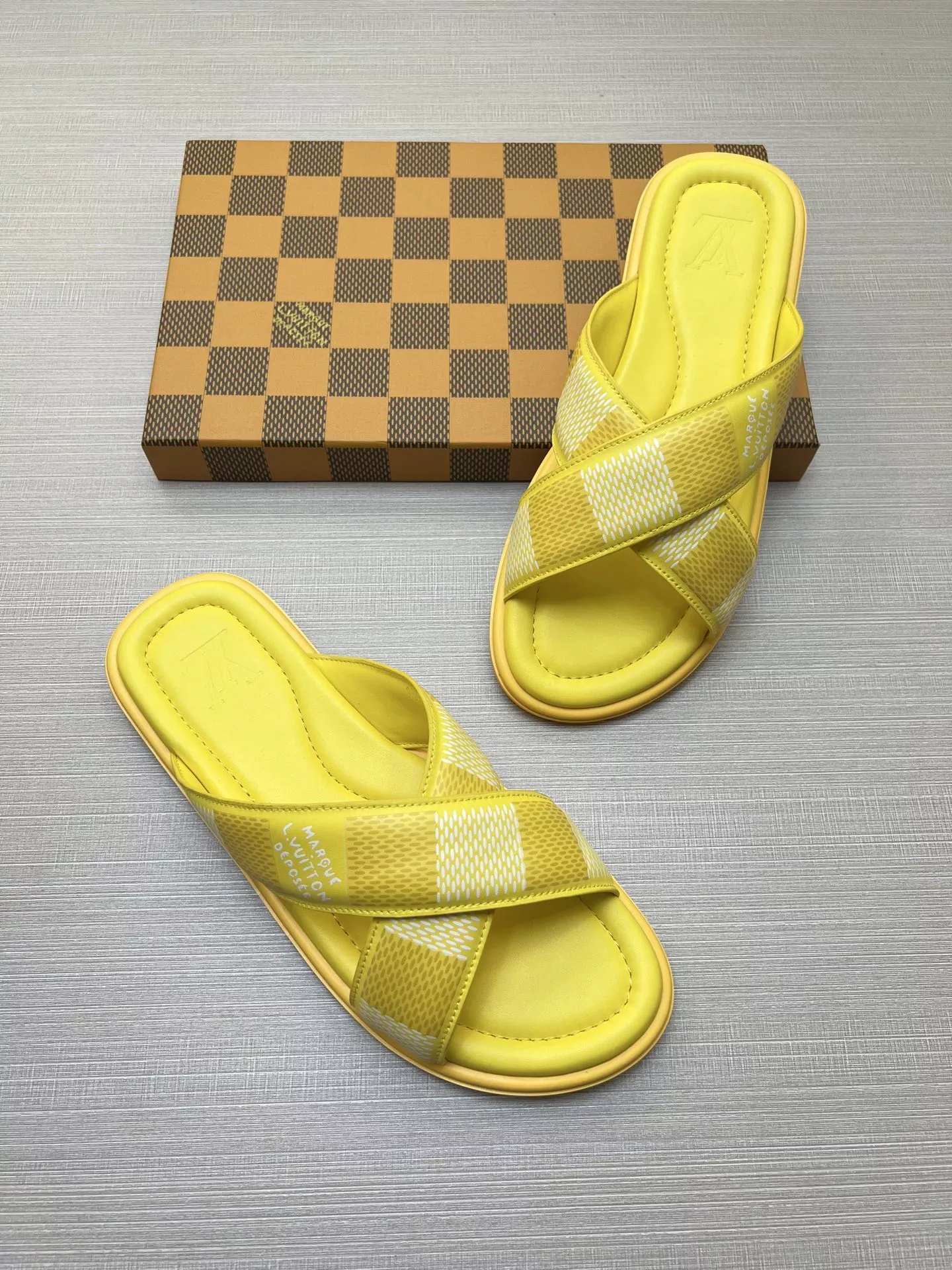 Louis Vuitton Slippers For Men Trendsetting 130