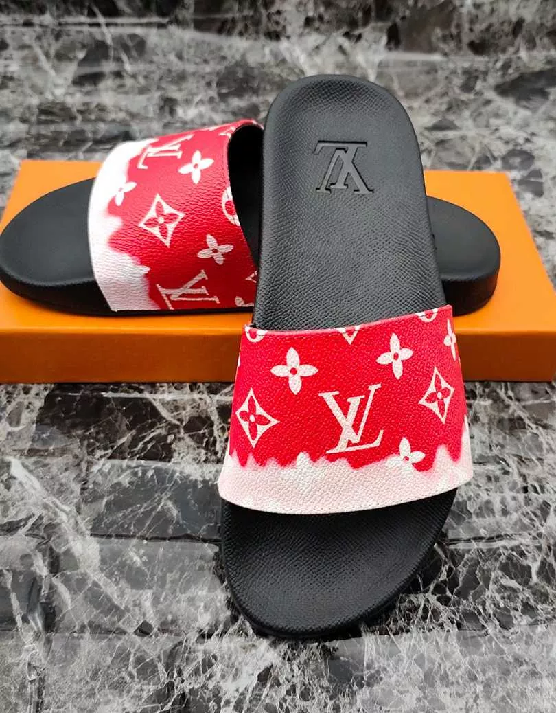 Louis Vuitton Slippers For Men Trendsetting 313