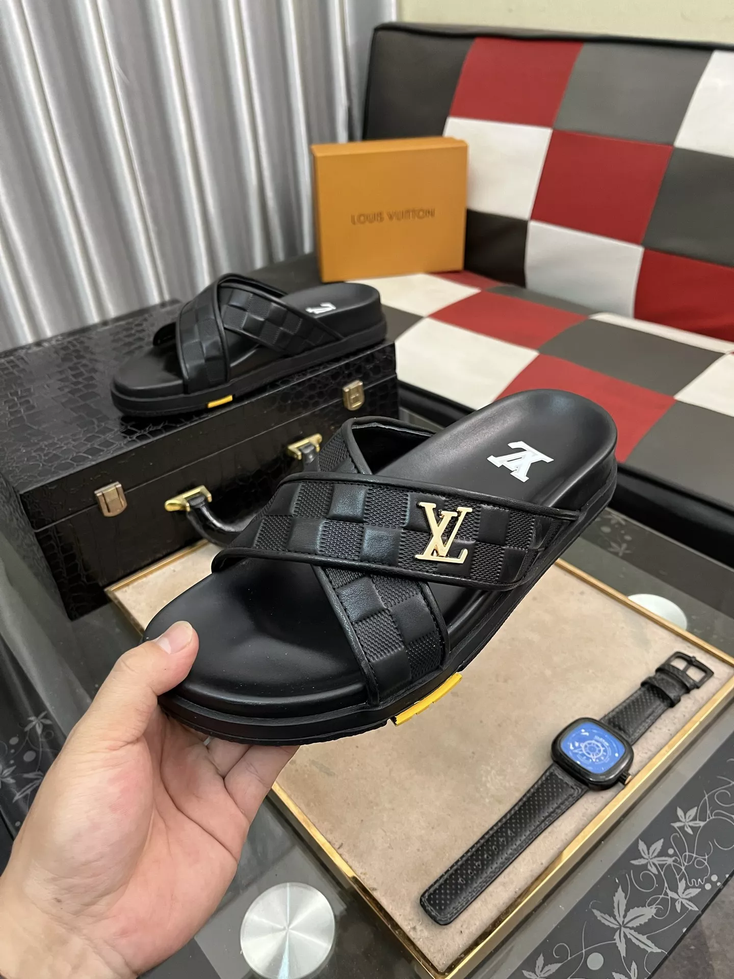 Louis Vuitton Slippers For Men Trendy 8772