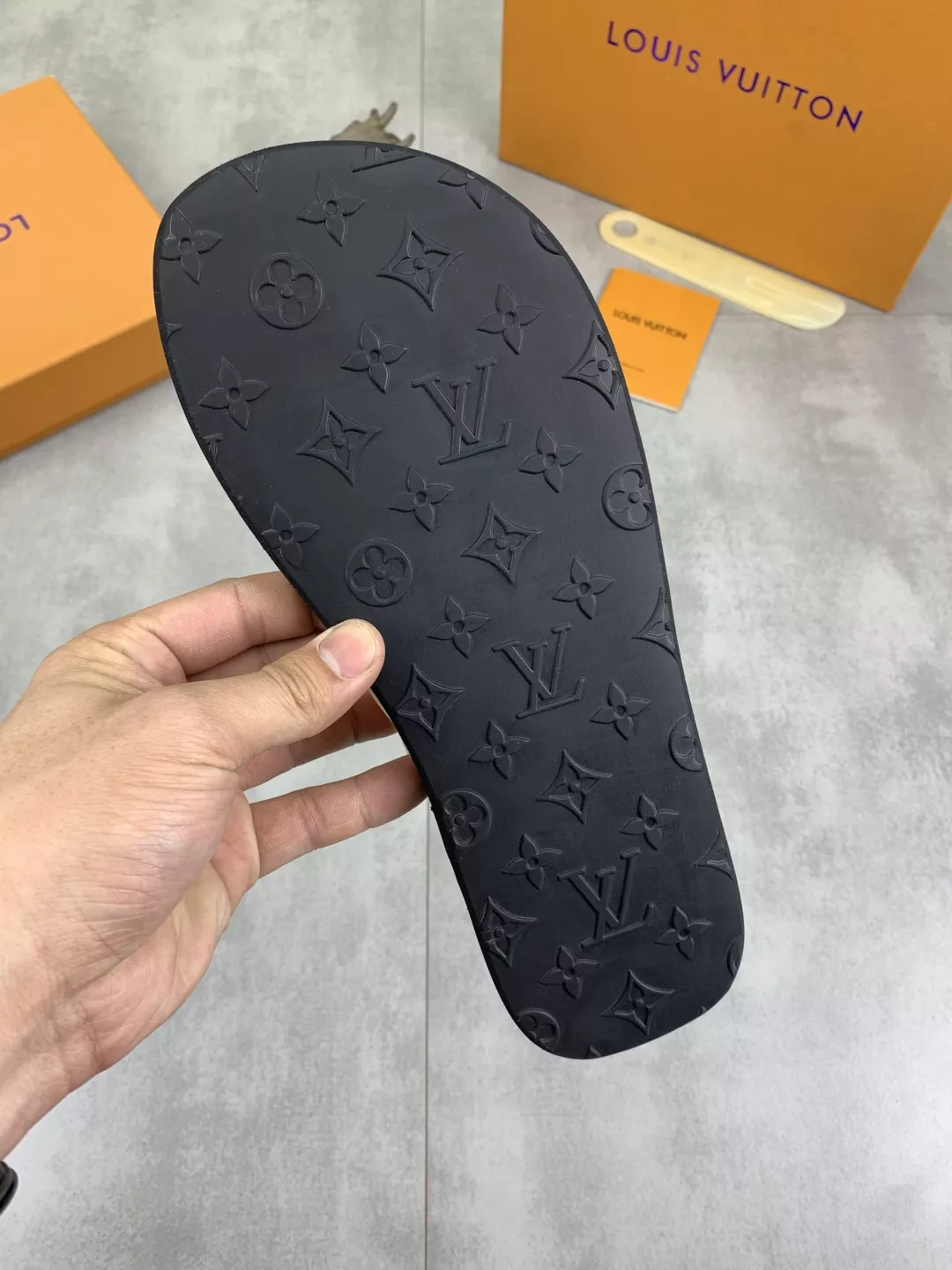Louis Vuitton Slippers For Men Unique 4179