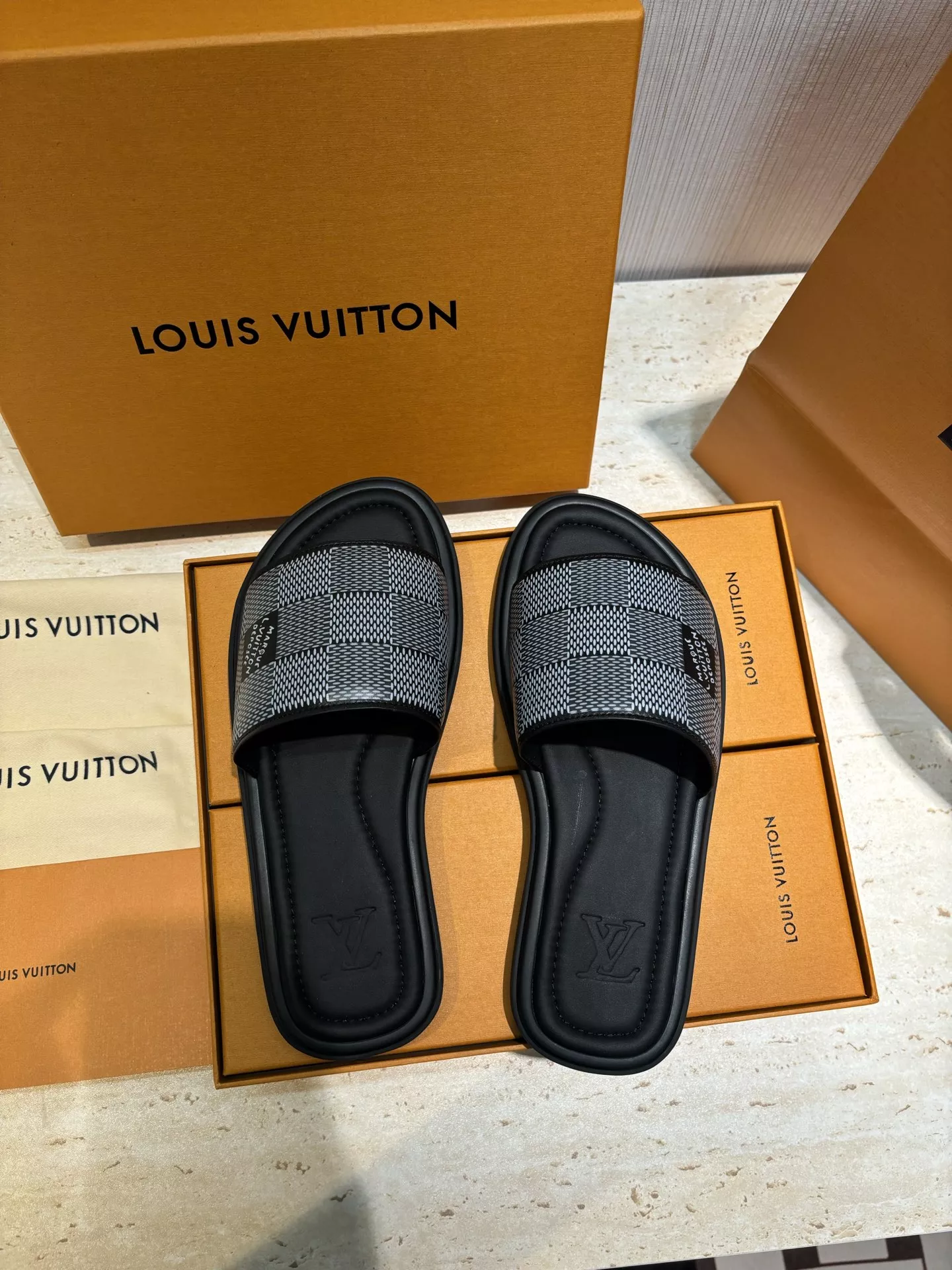 Louis Vuitton Slippers For Men UrbanStyle 6248