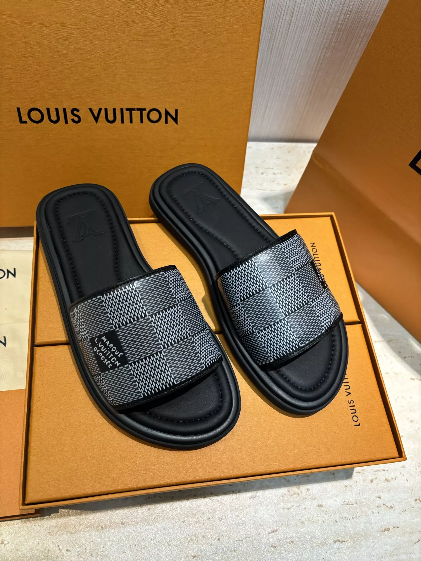 Louis Vuitton Slippers For Men UrbanStyle 6248