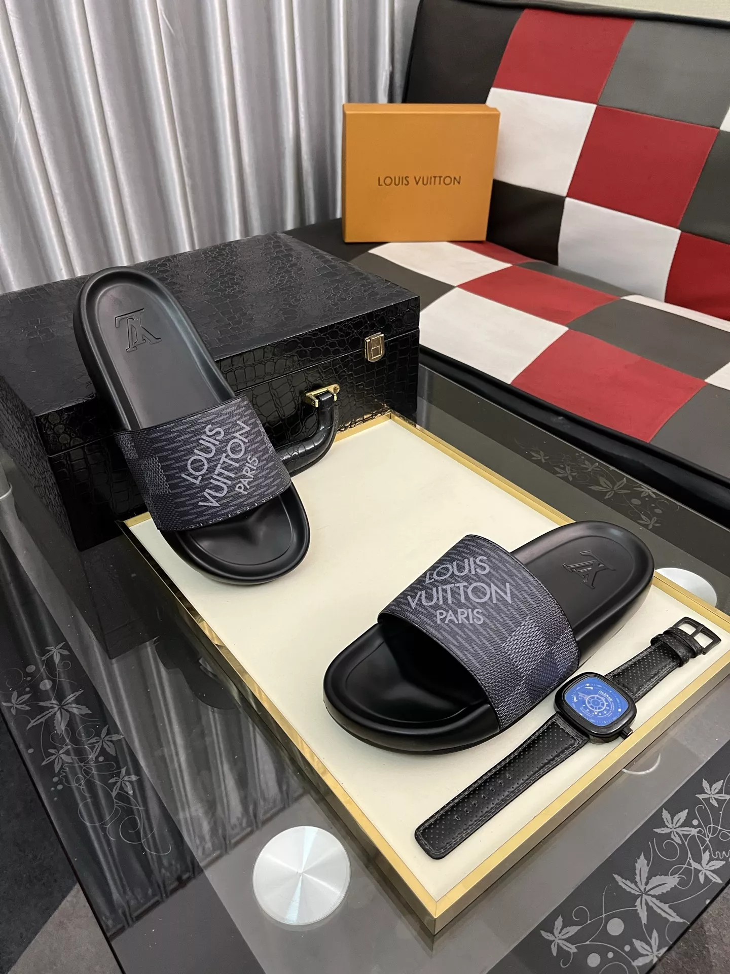 Louis Vuitton Slippers For Men WellDesigned 7868