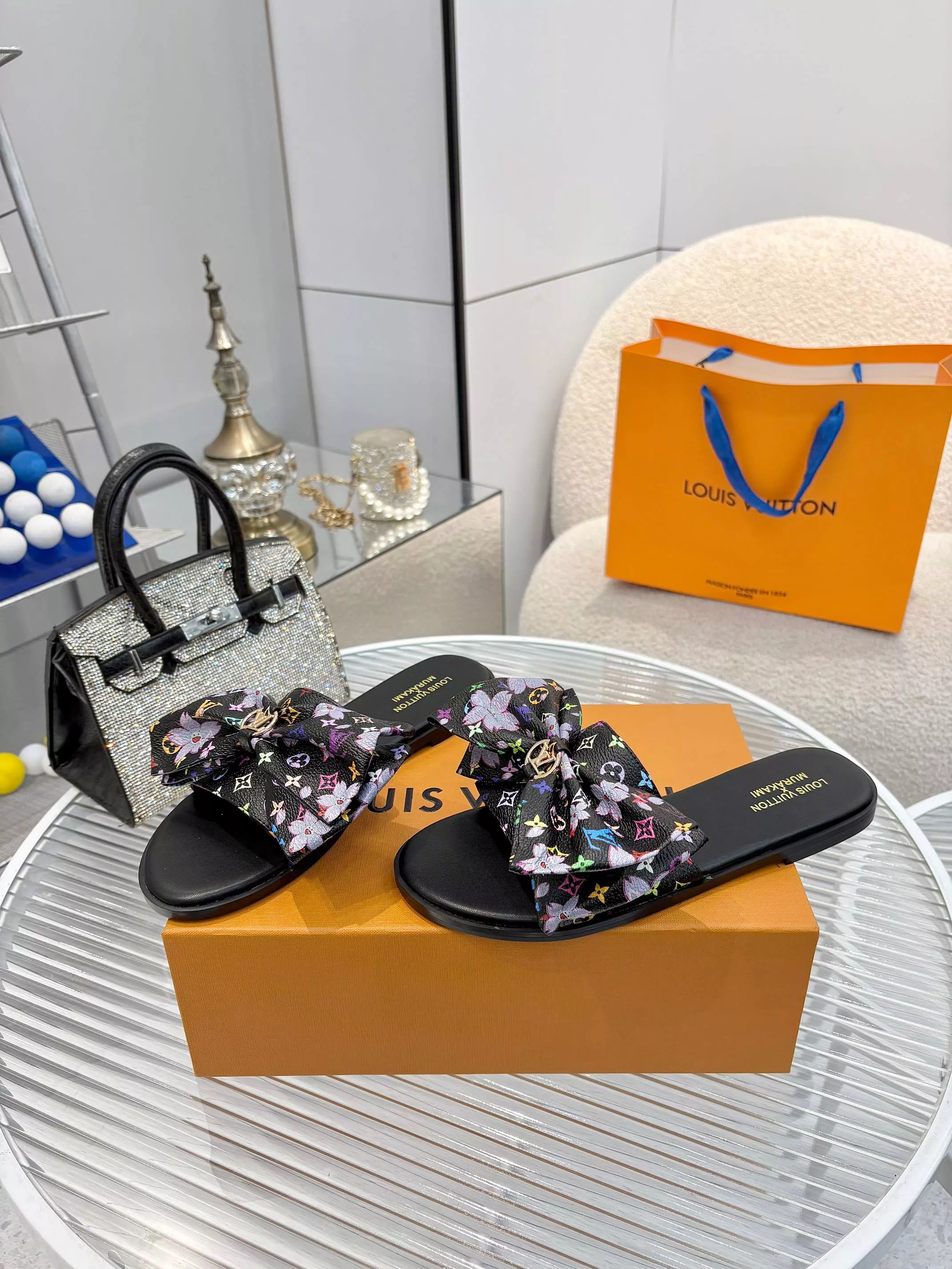 Louis Vuitton Slippers For Women Bold 9118
