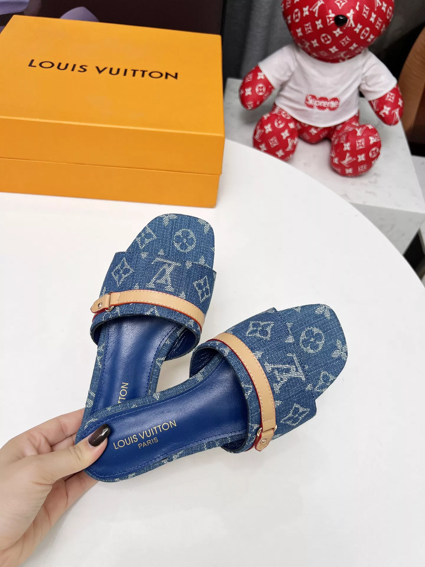 Louis Vuitton Slippers For Women Breathable 917