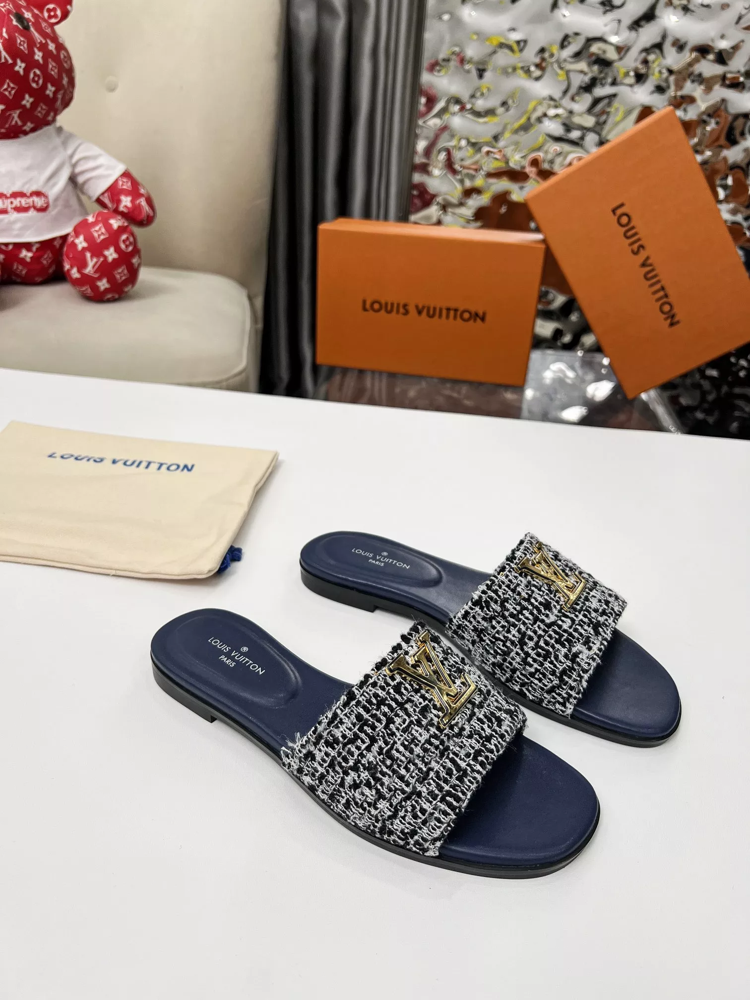 Louis Vuitton Slippers For Women Bright 3506