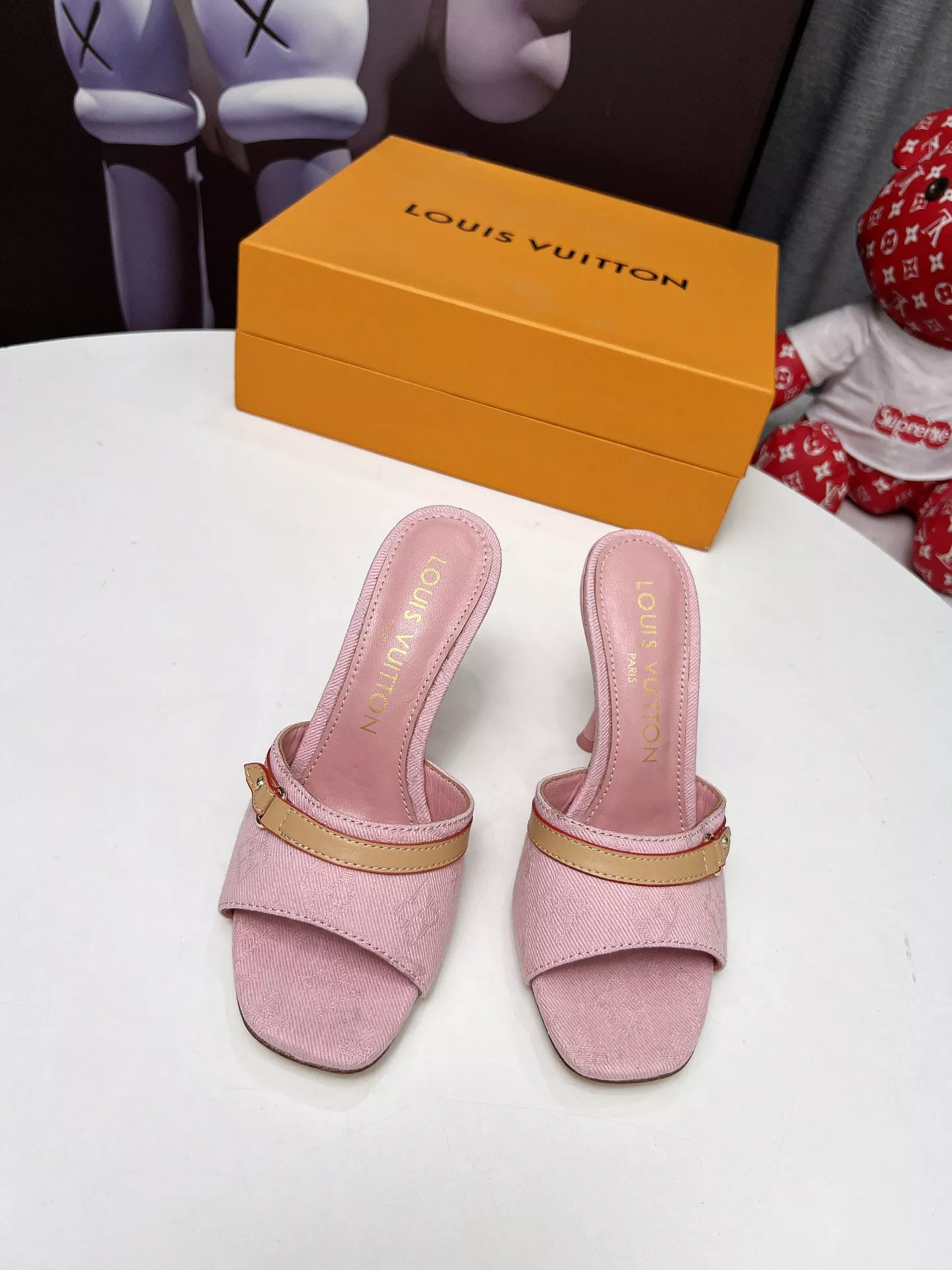 Louis Vuitton Slippers For Women Comfortable 281
