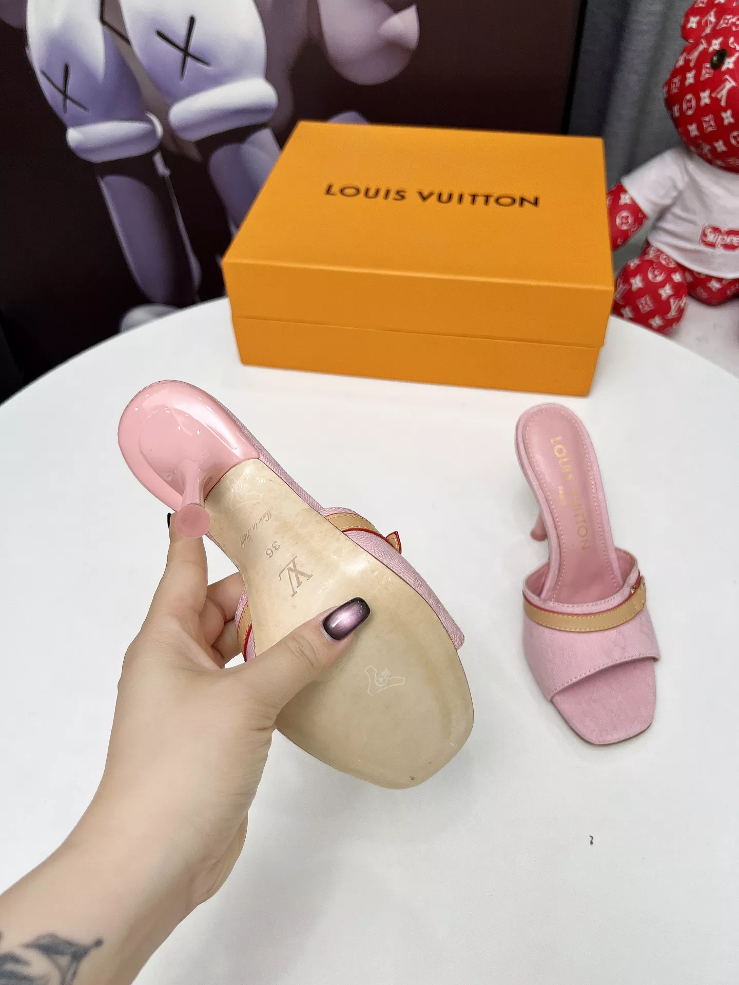 Louis Vuitton Slippers For Women Comfortable 281