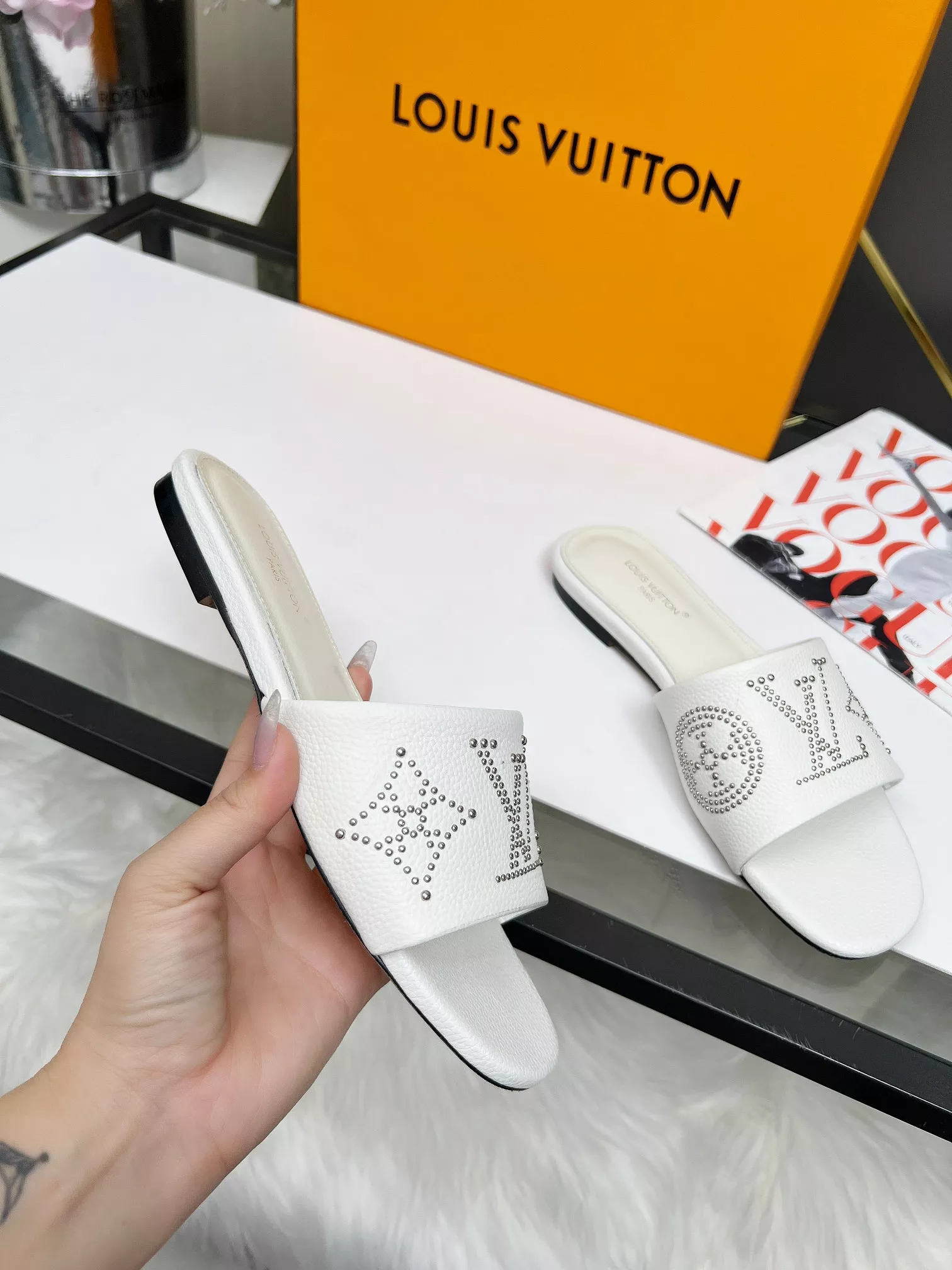 Louis Vuitton Slippers For Women DailyWear 2996