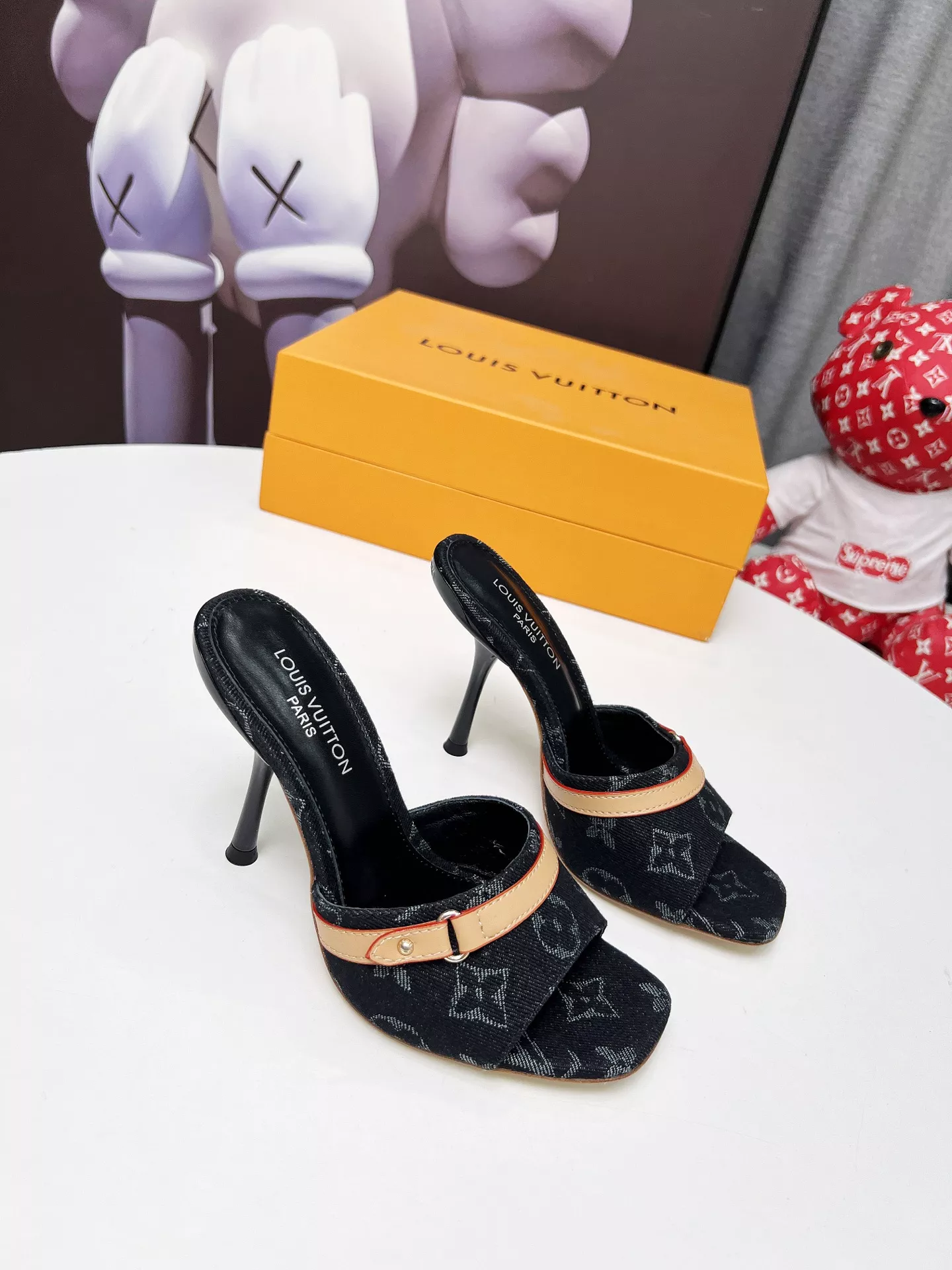 Louis Vuitton Slippers For Women DailyWear 5208