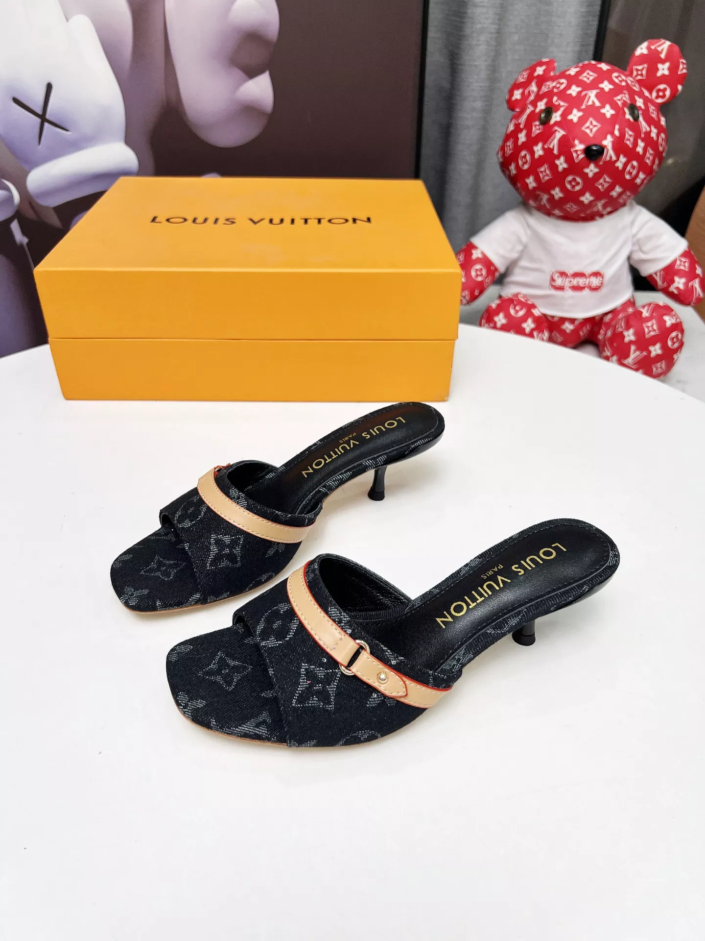 Louis Vuitton Slippers For Women Durable 8759