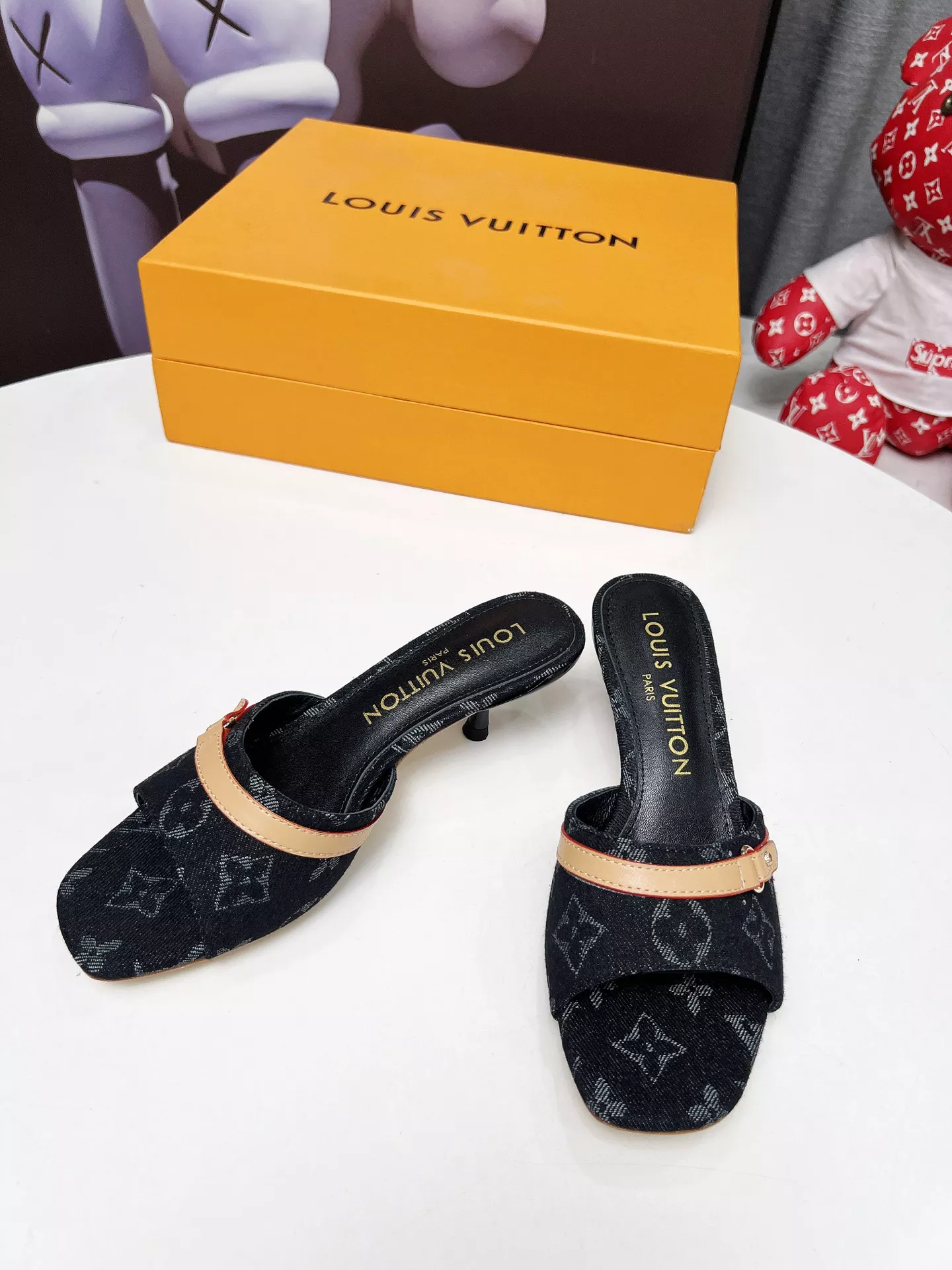 Louis Vuitton Slippers For Women Durable 8759