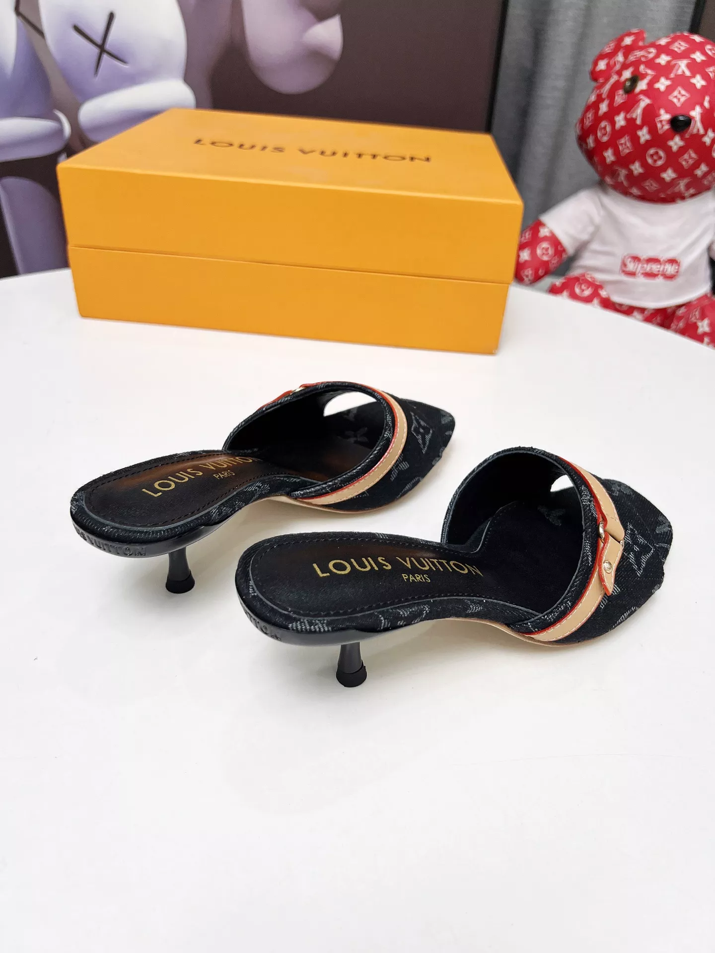 Louis Vuitton Slippers For Women Durable 8759