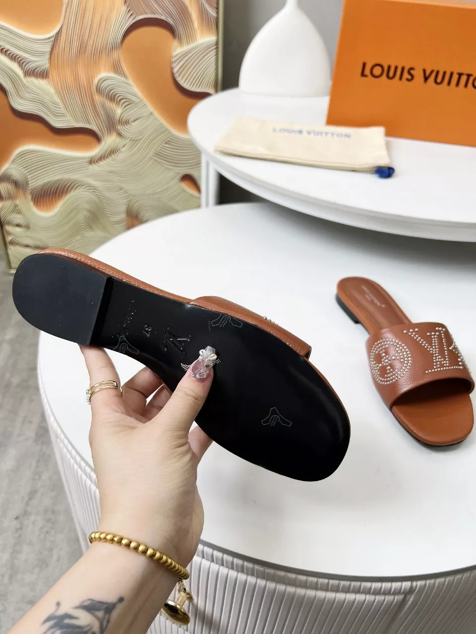 Louis Vuitton Slippers For Women Elegant 6127