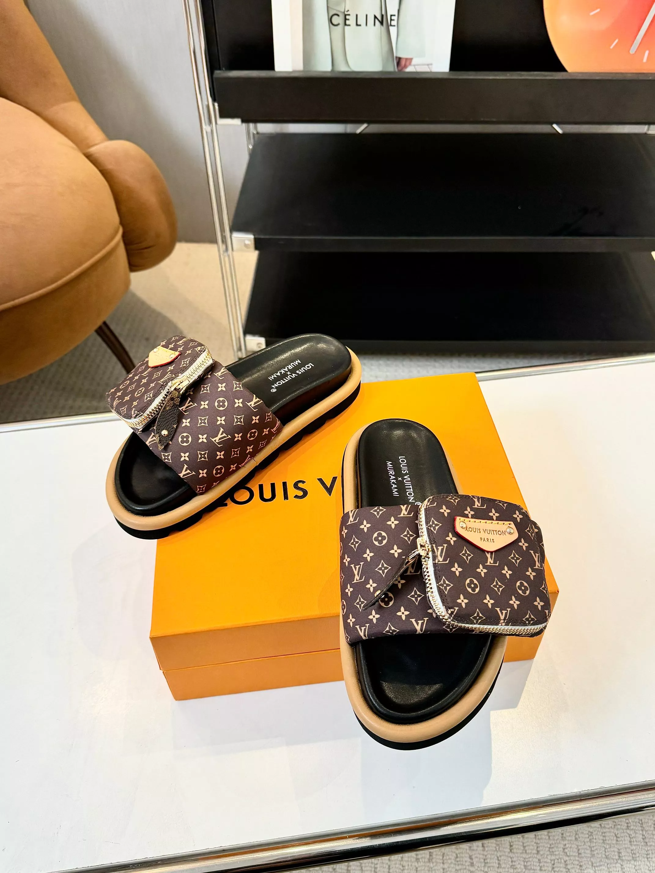 Louis Vuitton Slippers For Women Fashionable 2531