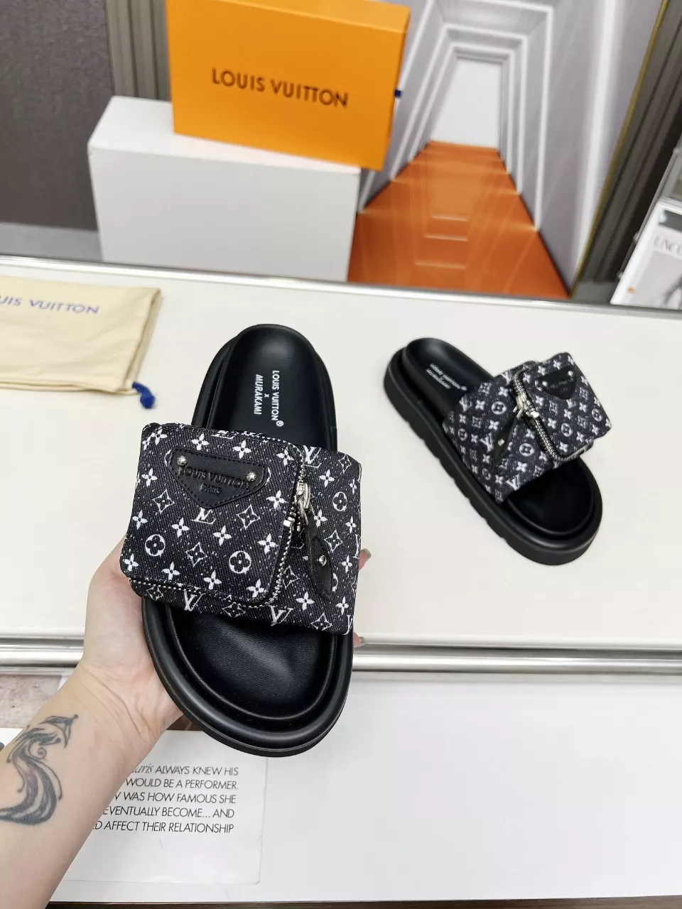 Louis Vuitton Slippers For Women Flexible 4830