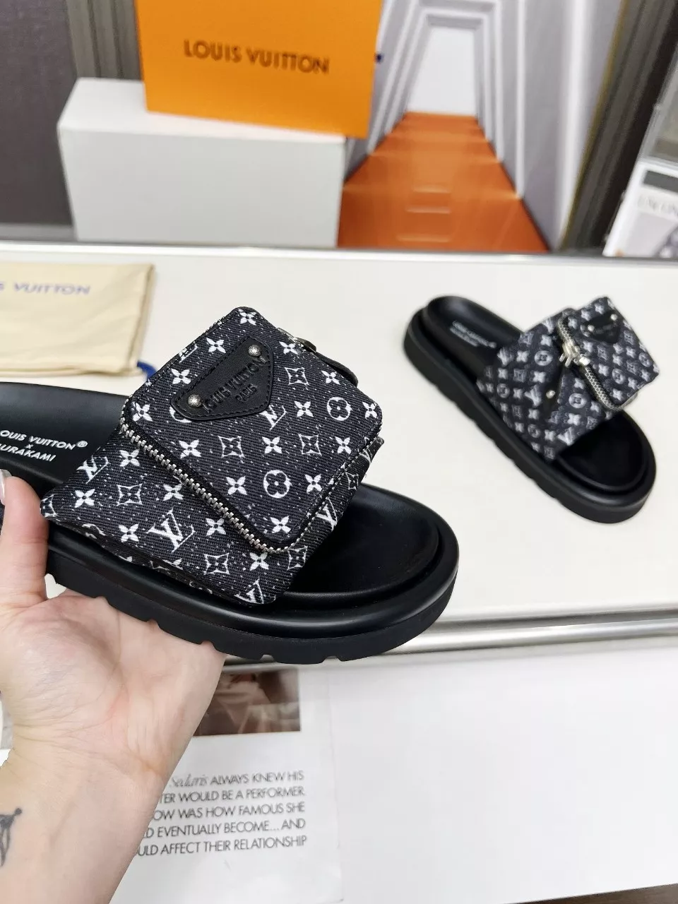 Louis Vuitton Slippers For Women Flexible 4830