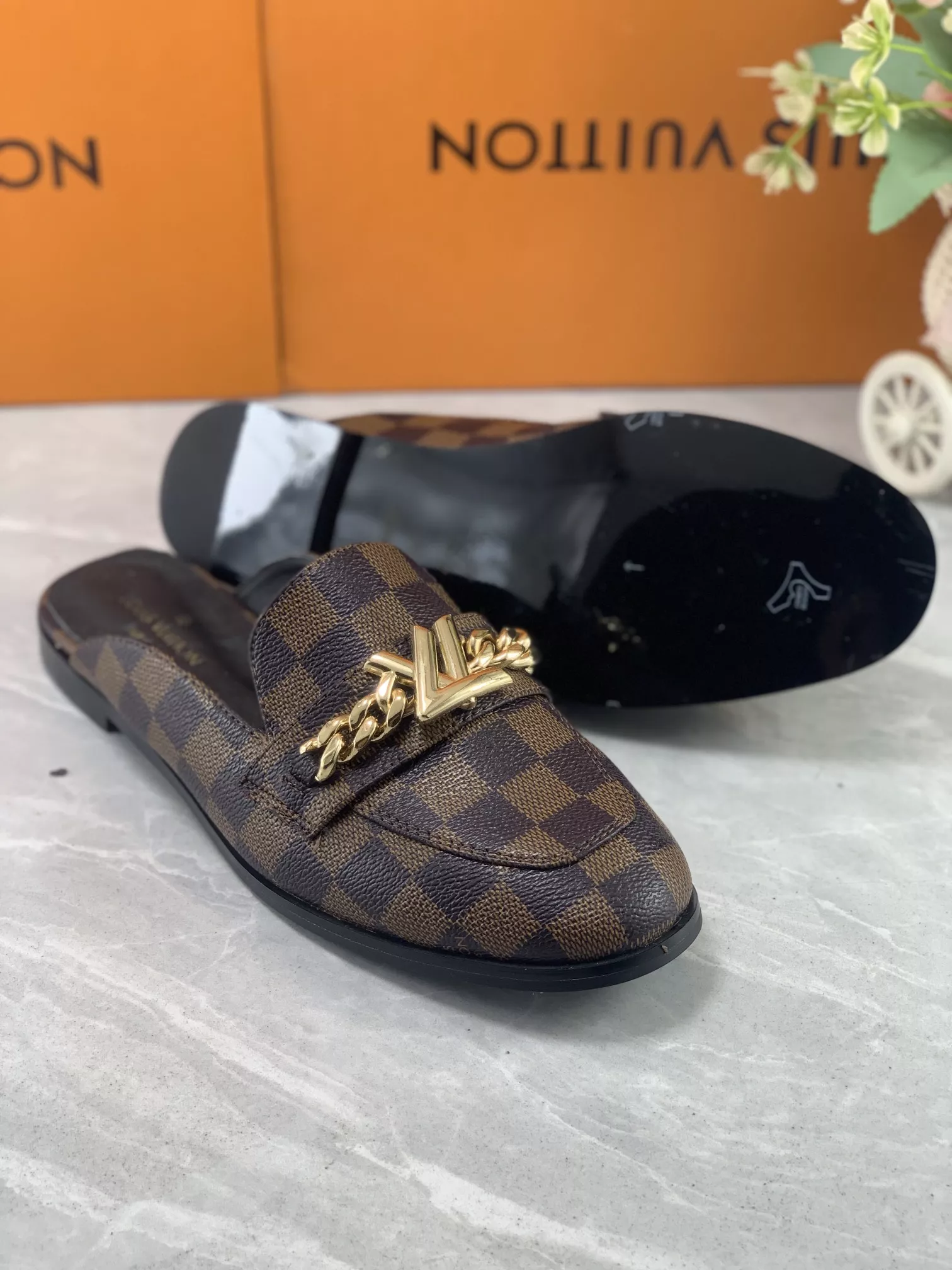 Louis Vuitton Slippers For Women GoAnywhere 3609