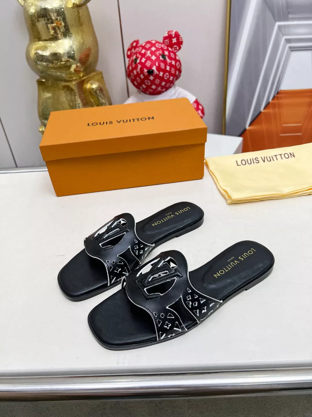 Louis Vuitton Slippers For Women GoAnywhere 3665