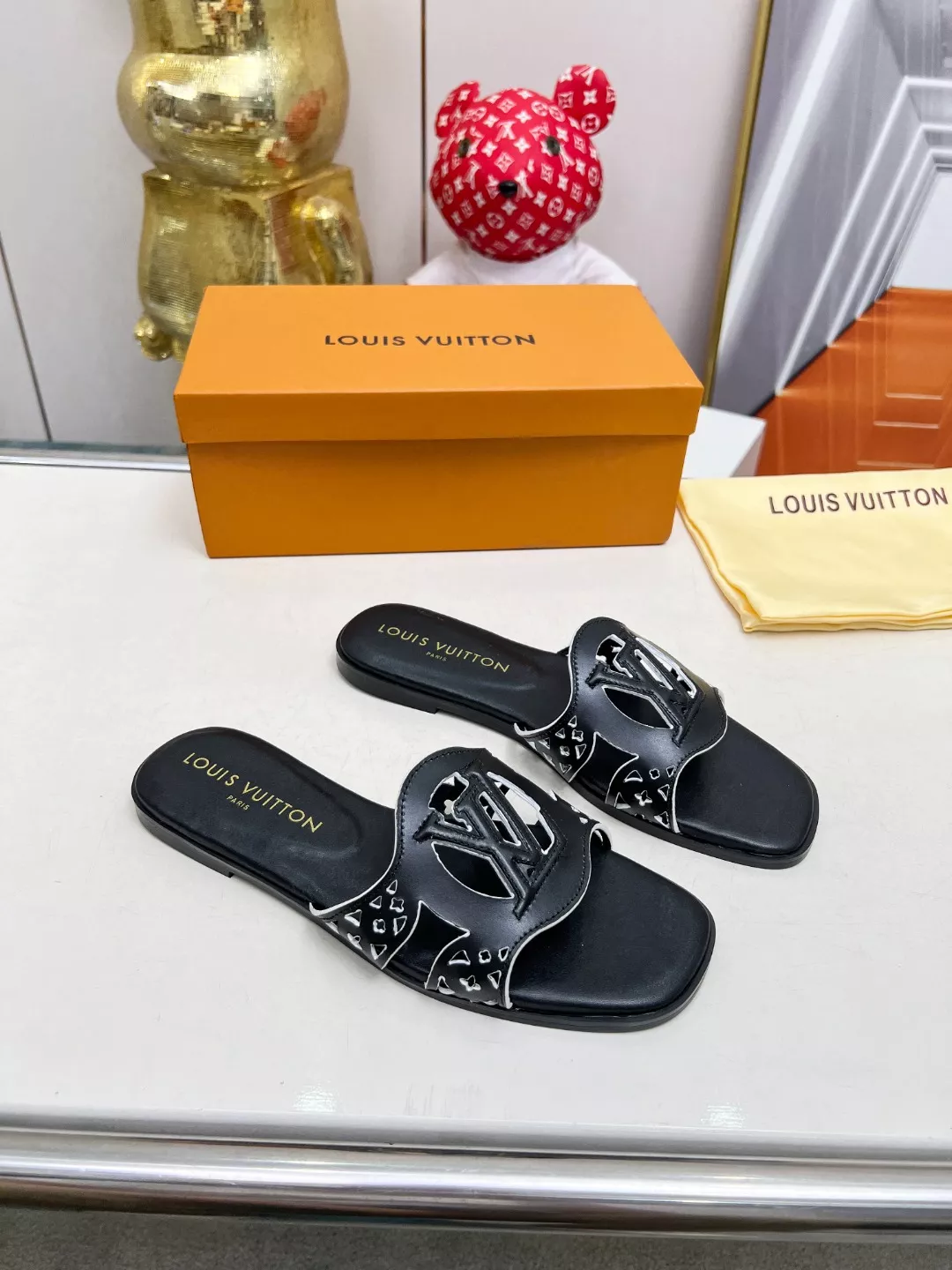 Louis Vuitton Slippers For Women GoAnywhere 3665