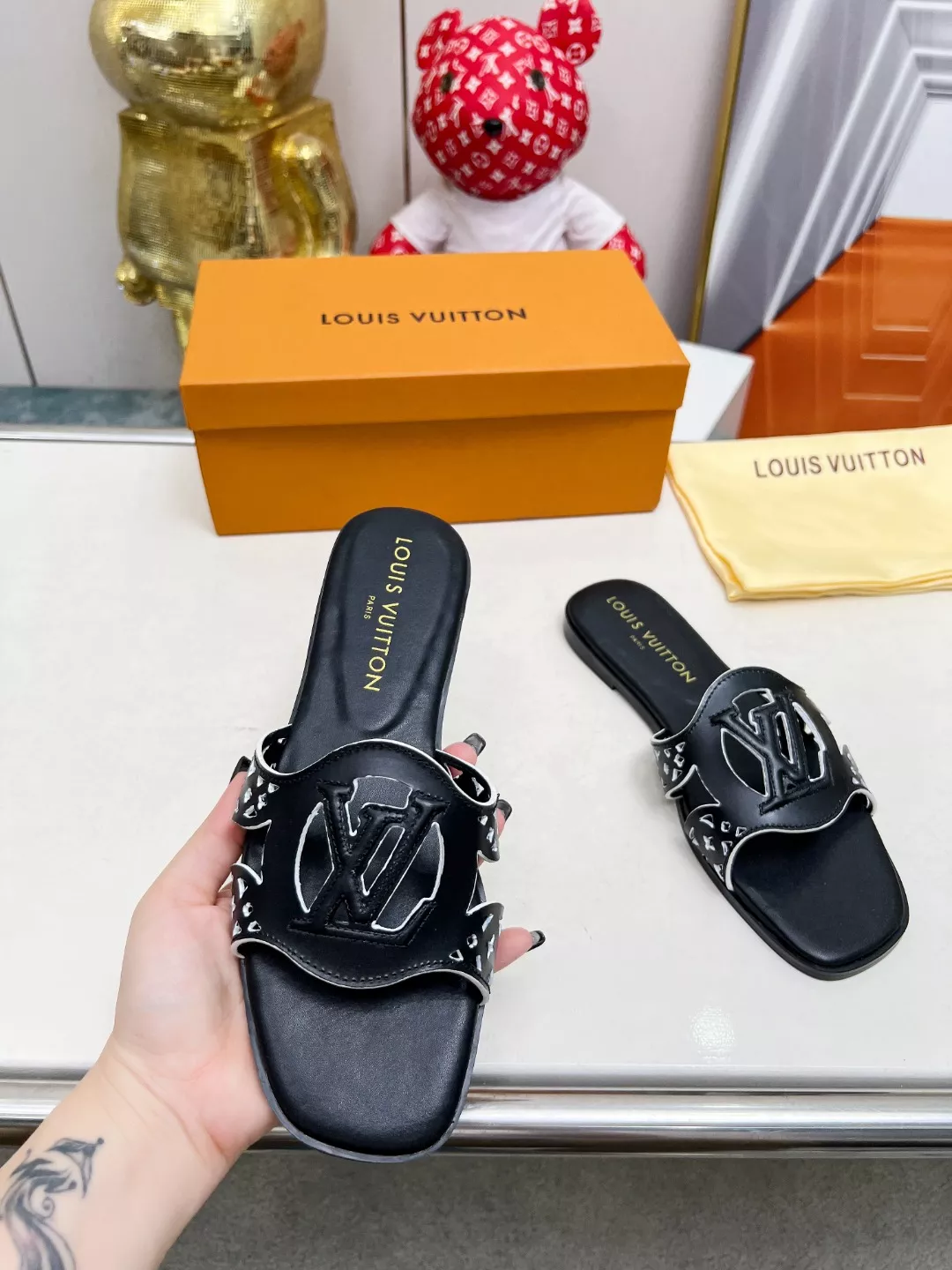 Louis Vuitton Slippers For Women GoAnywhere 3665