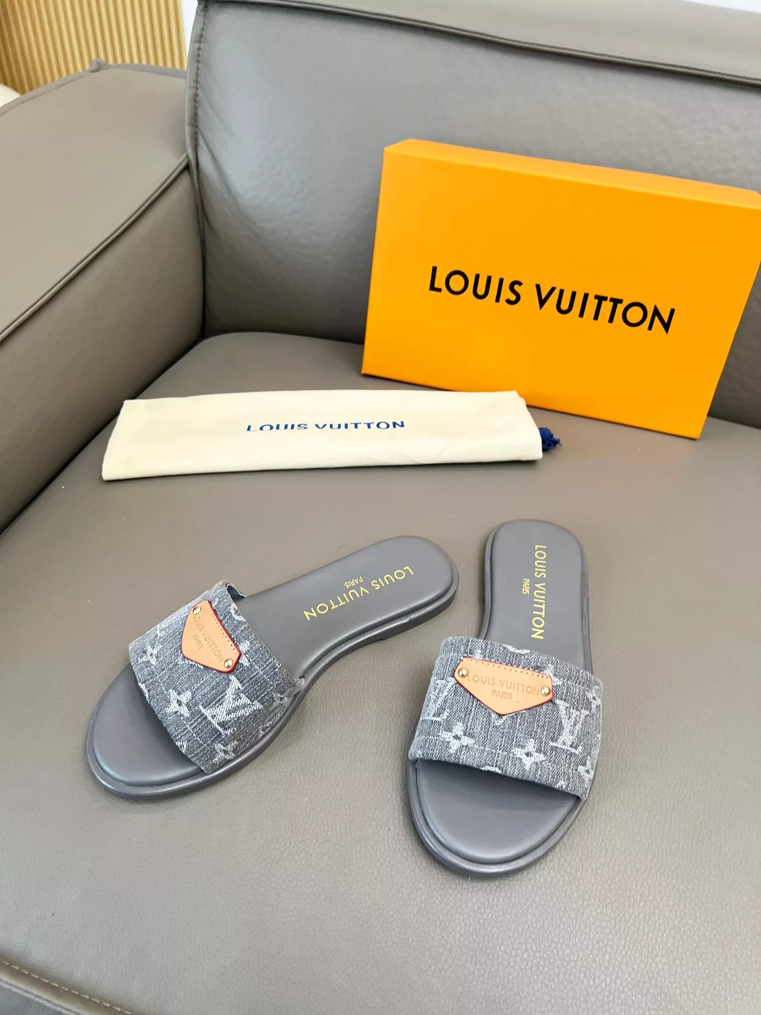 Louis Vuitton Slippers For Women GoAnywhere 640