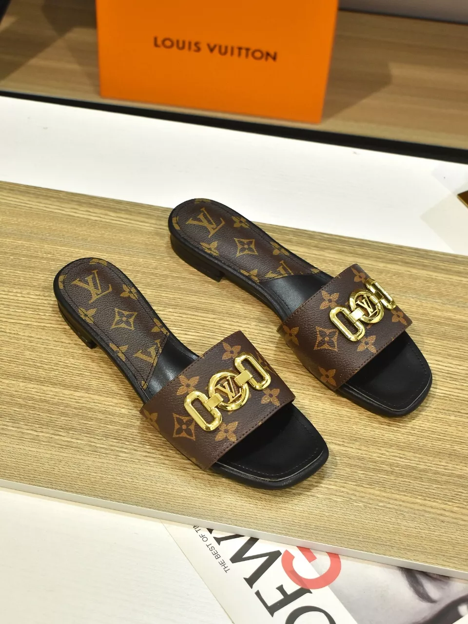 Louis Vuitton Slippers For Women GoodFit 7540