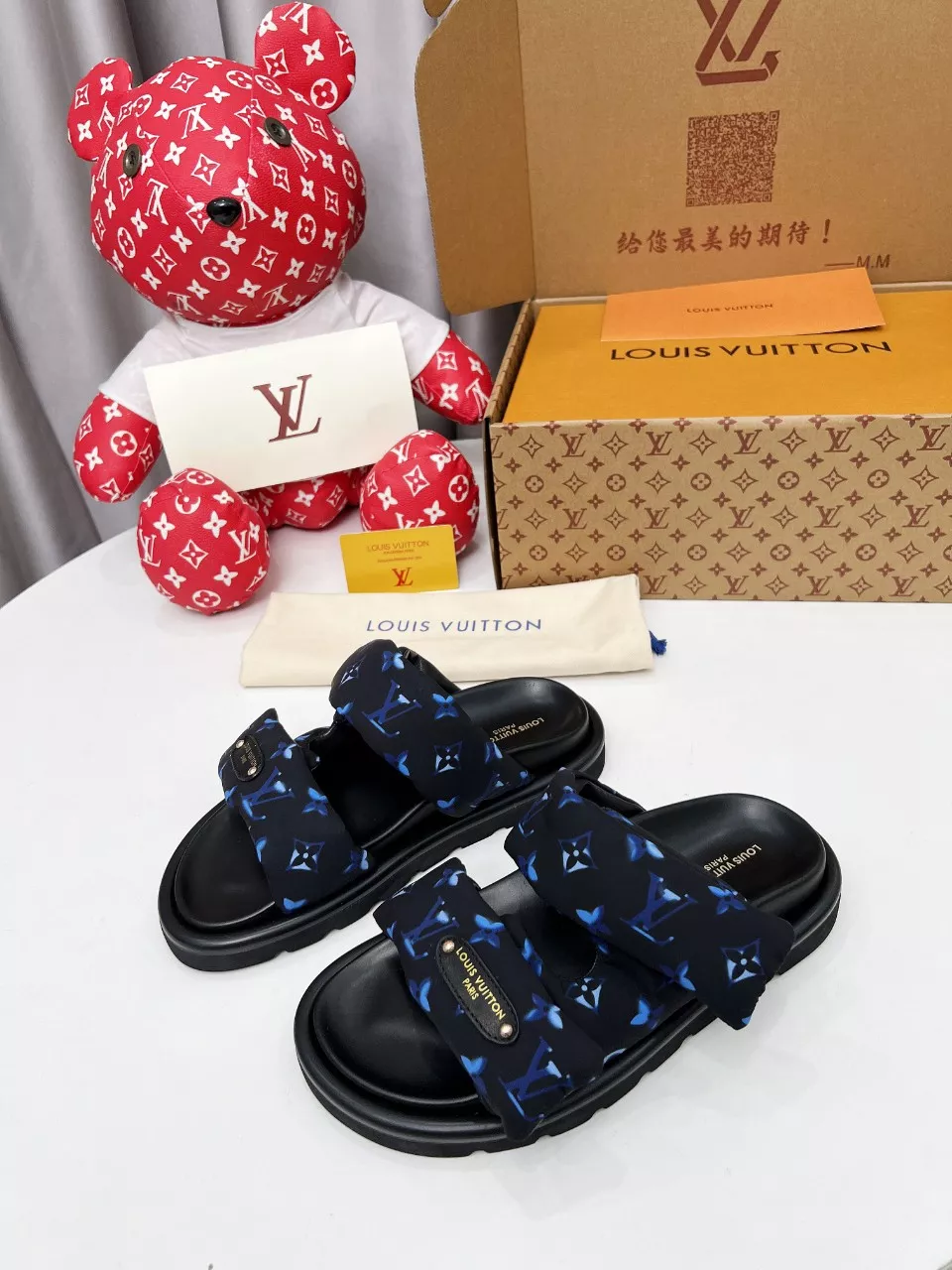 Louis Vuitton Slippers For Women Minimalist 3840