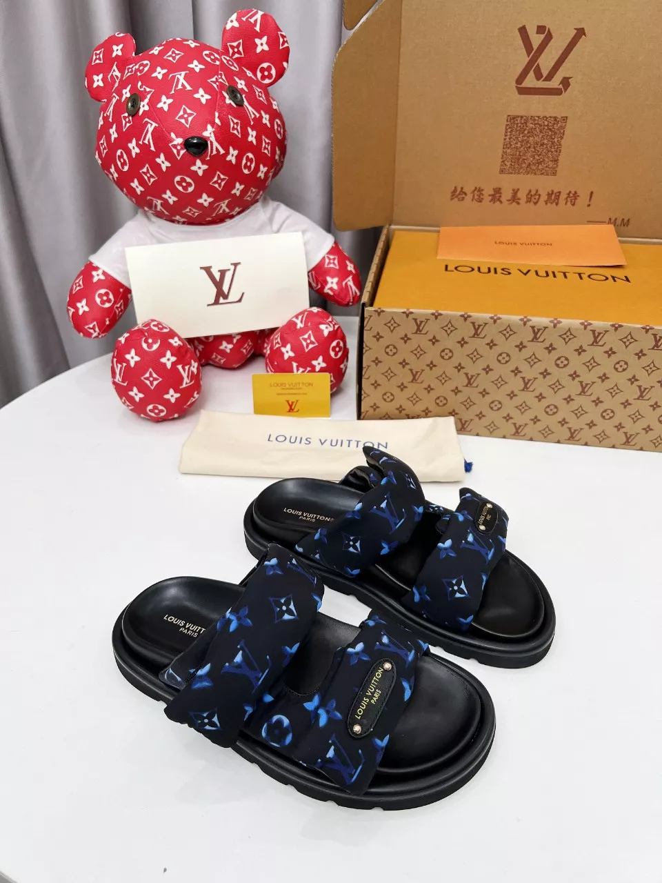 Louis Vuitton Slippers For Women Minimalist 3840