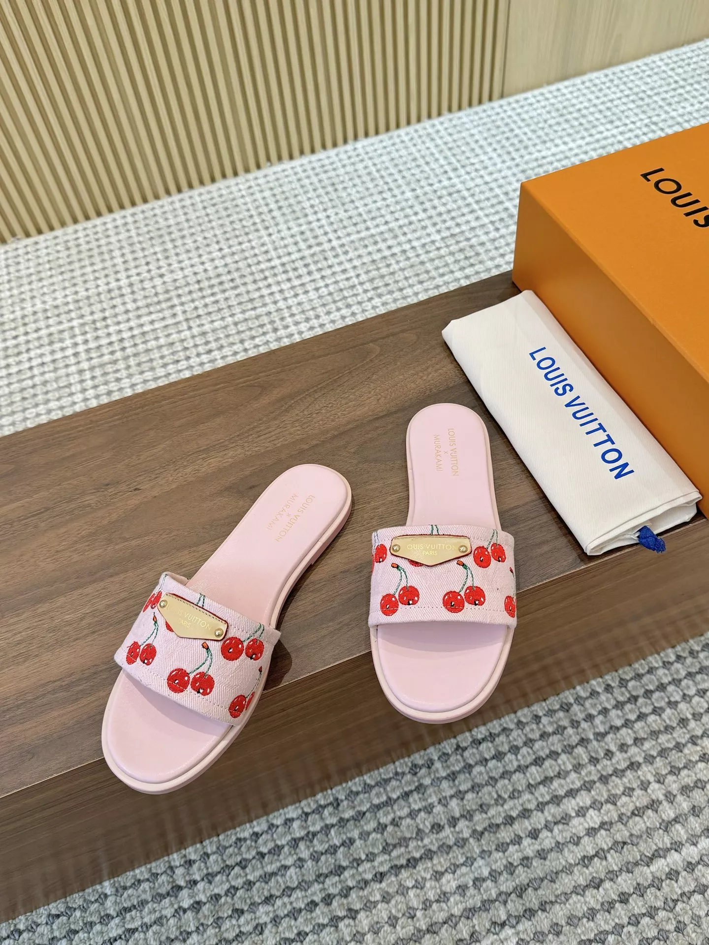 Louis Vuitton Slippers For Women NewStyle 956